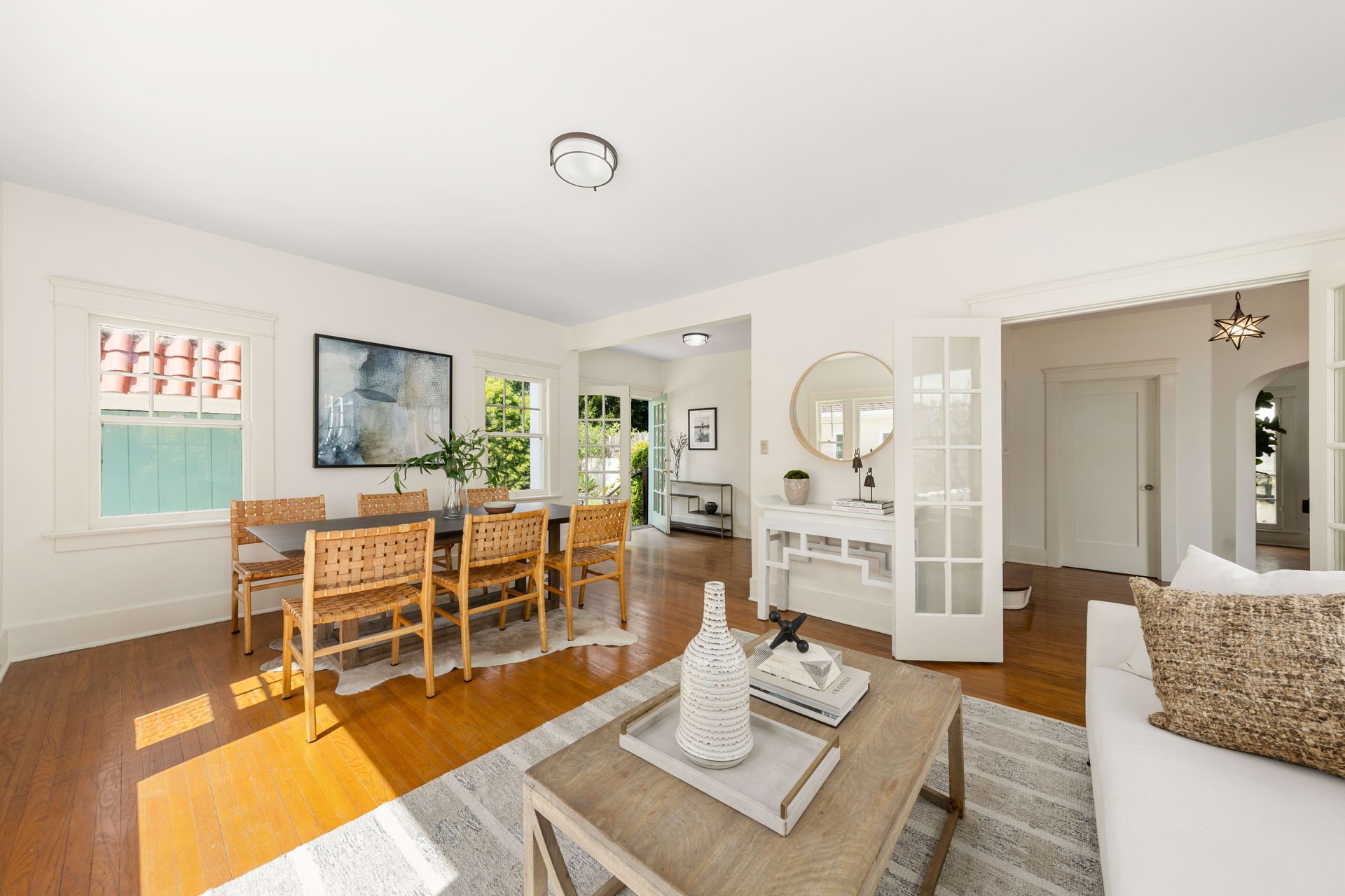 335 N Beirut Ave, Pacific Palisades
