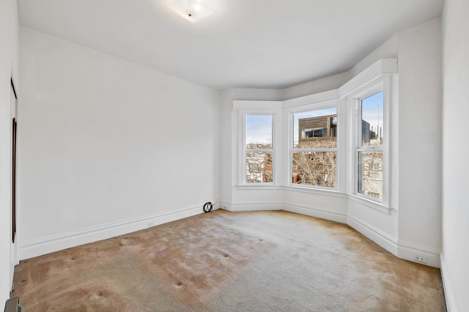 327-329 Chestnut St