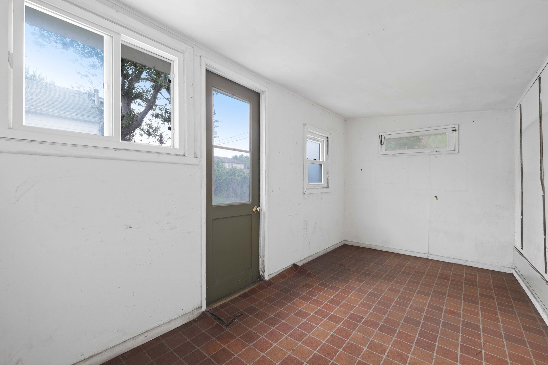 3425 Pearl St, Sunset Park