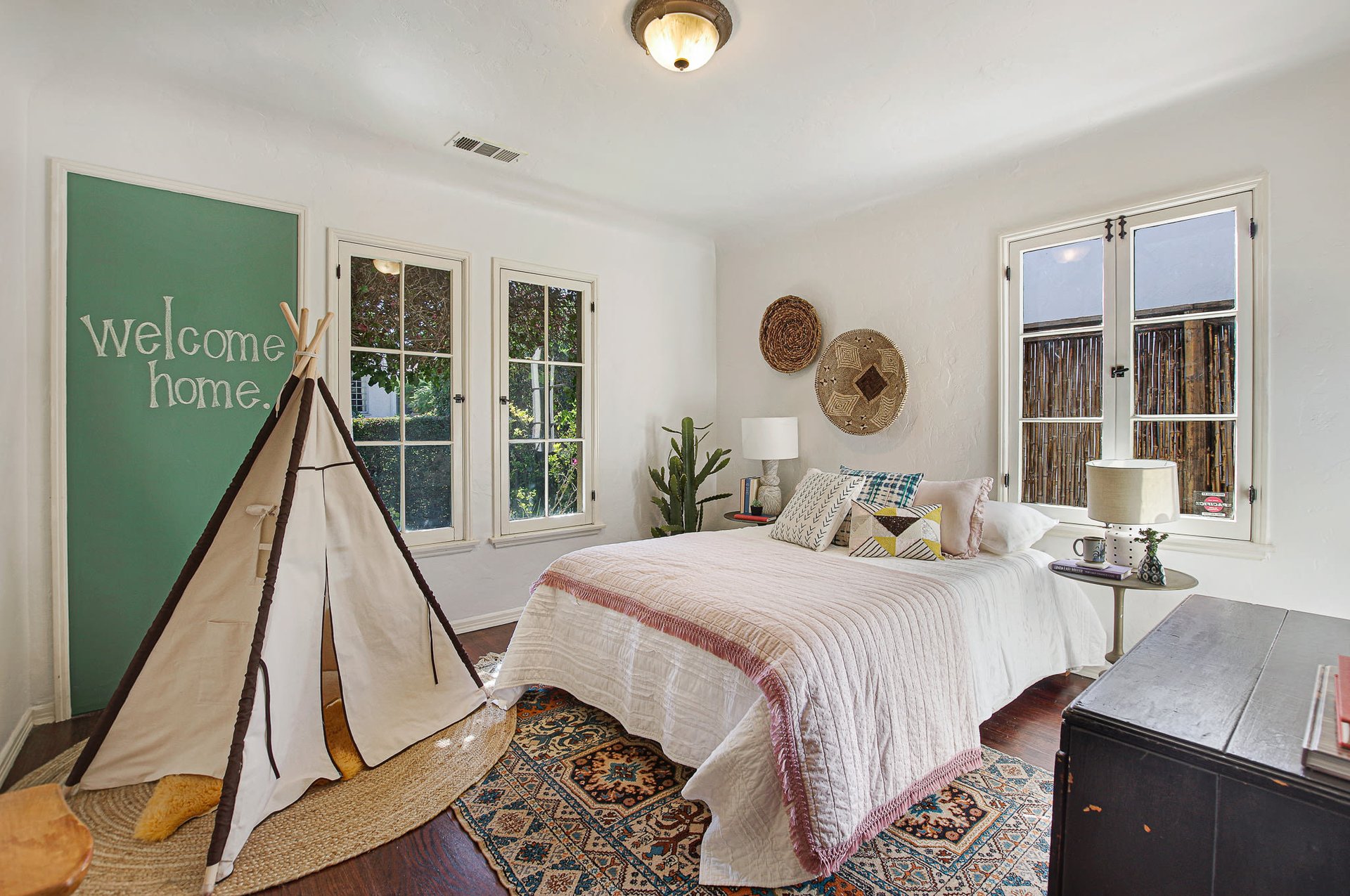 Breathtaking Spanish Villa - An Oasis in the heart of Mid-City!