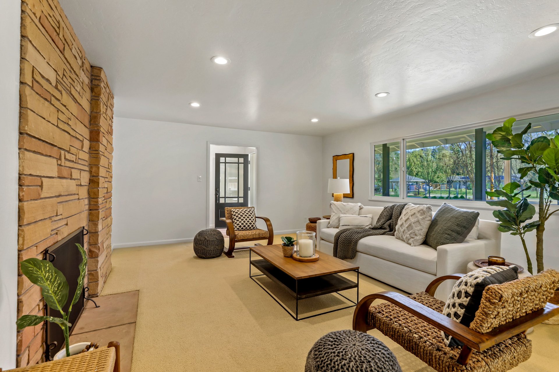 Wine Country Living on a Private Lane
