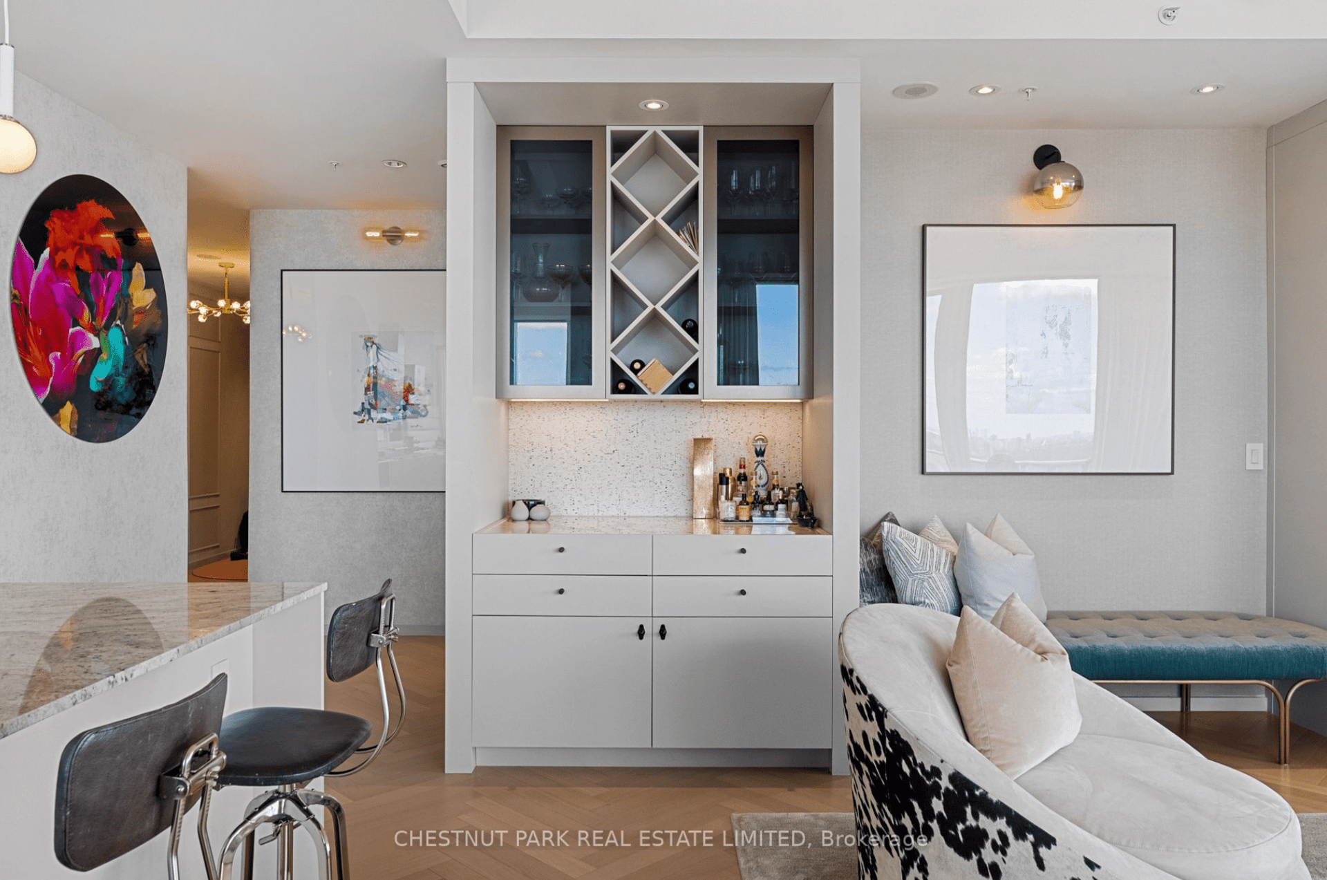 Suite 5203- 180 University Avenue