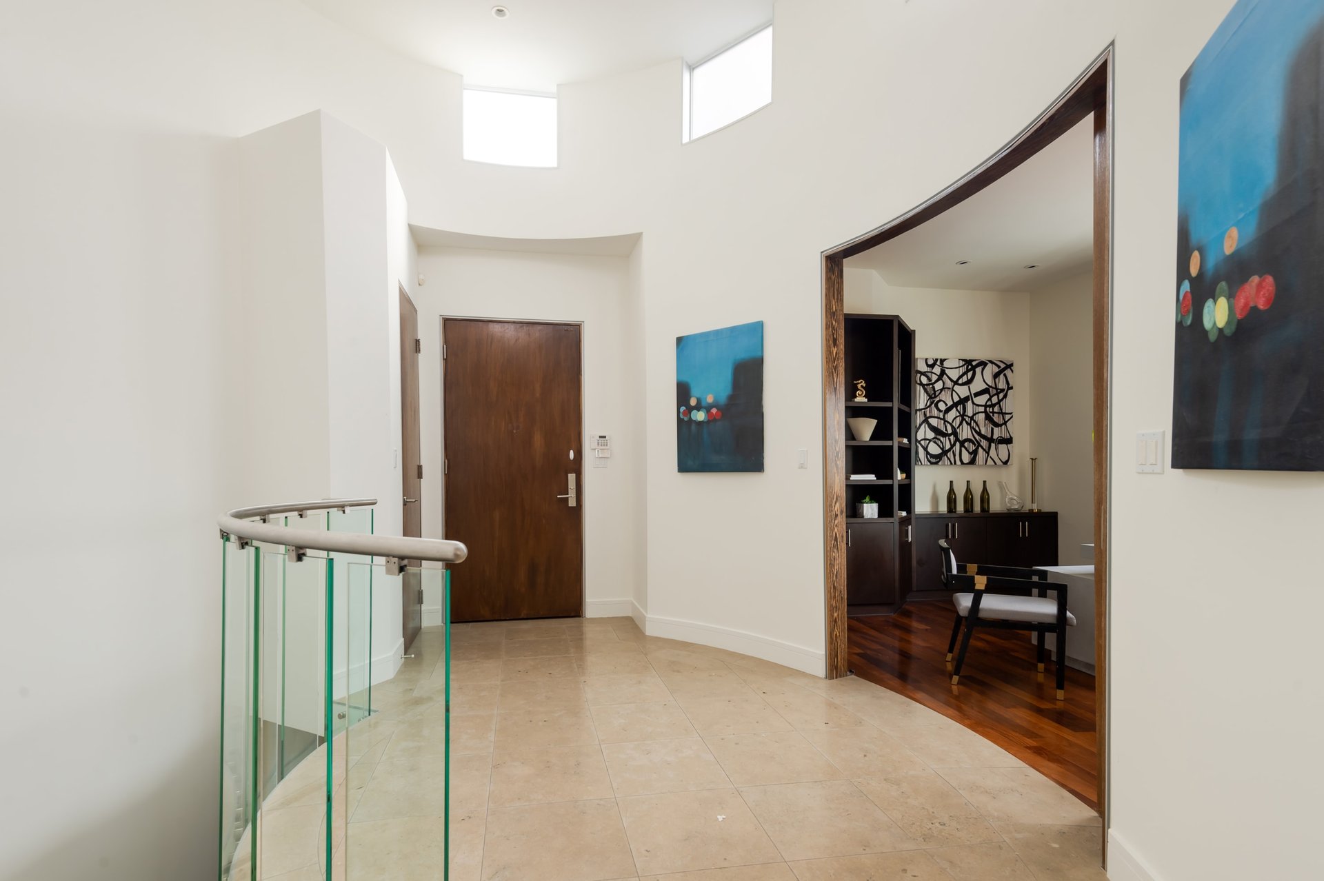 155 S Elm Dr # 302
