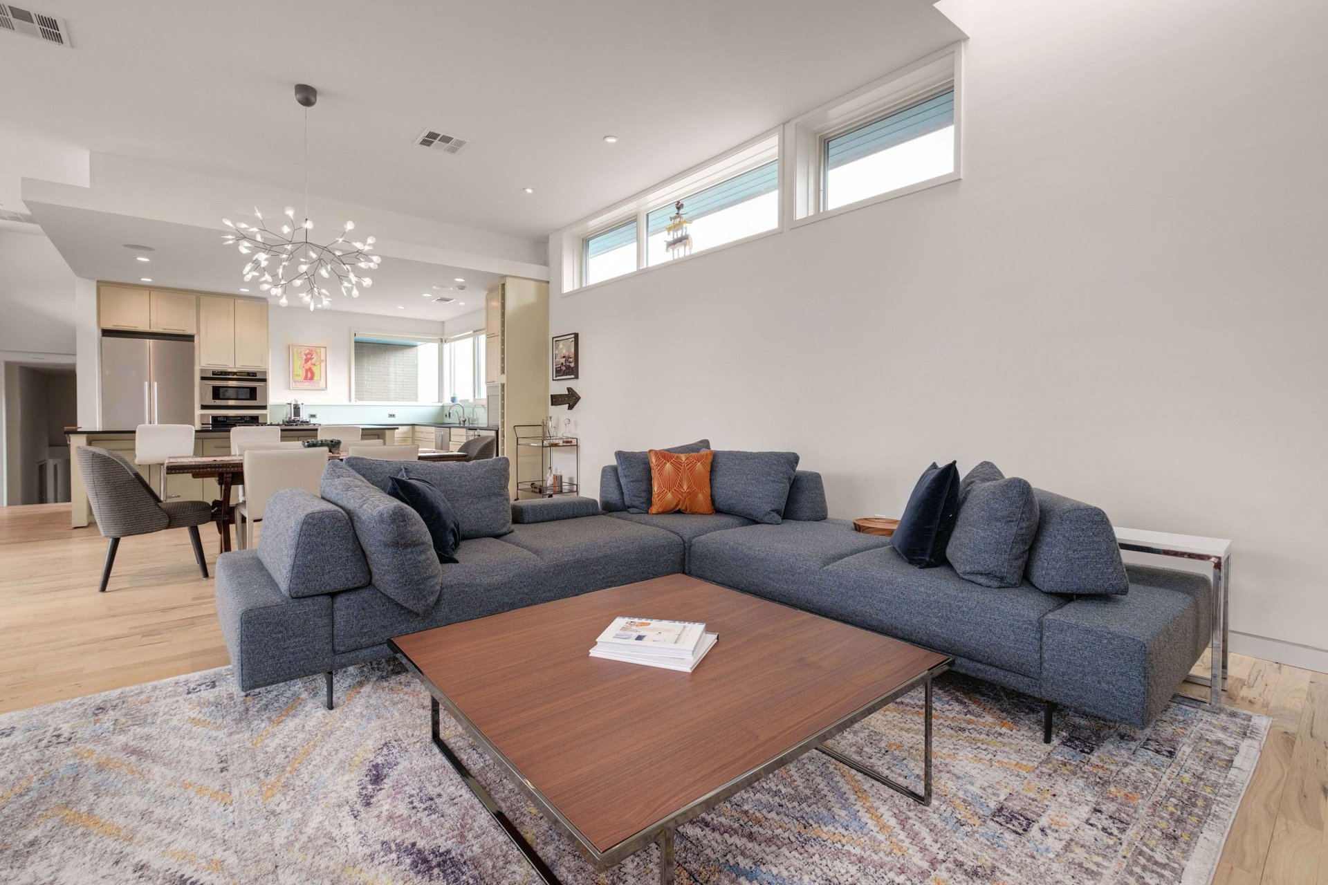 5613 Clarion Cove