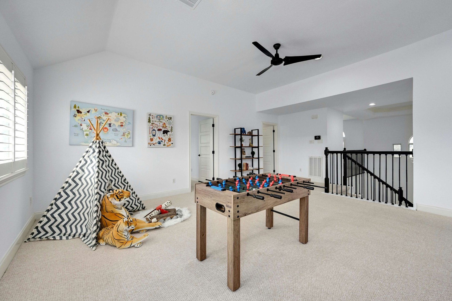 12305 Carlsbad Drive