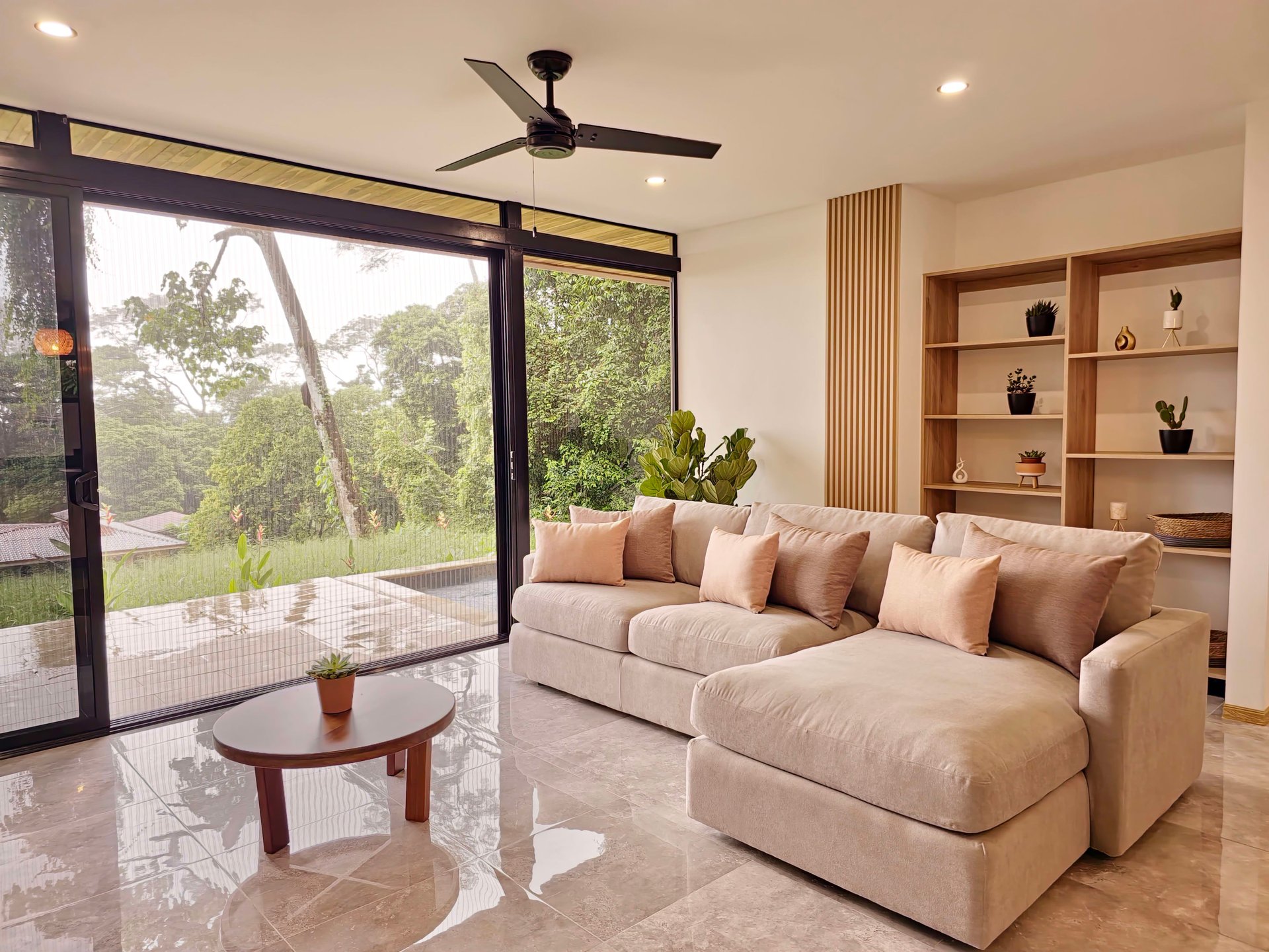Jungle, Ocean, and exclusive elements to live in the tropics at Casa Elementum