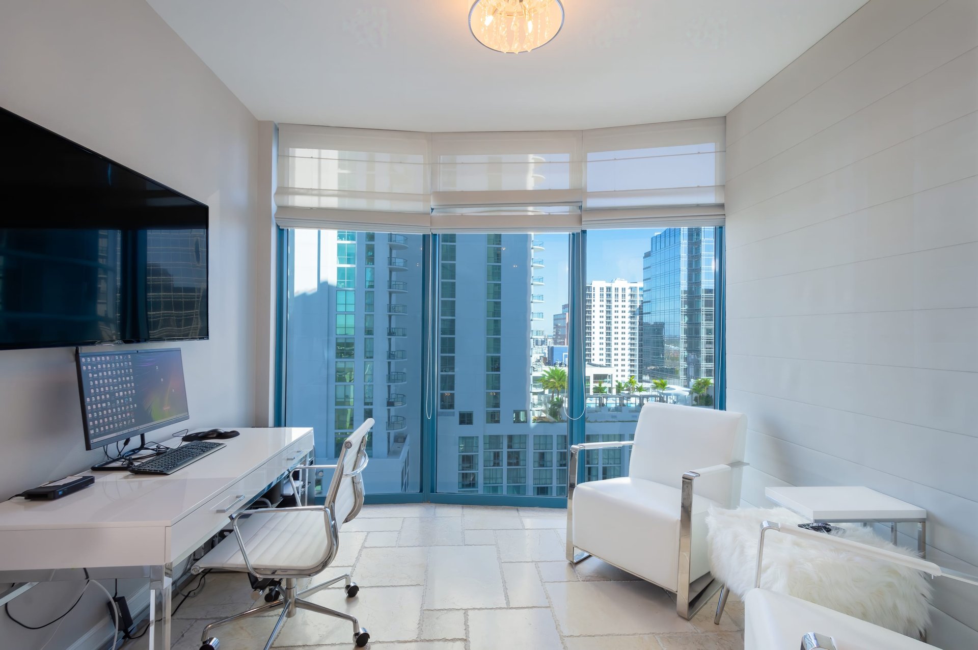 LAS OLAS RIVER HOUSE 2203