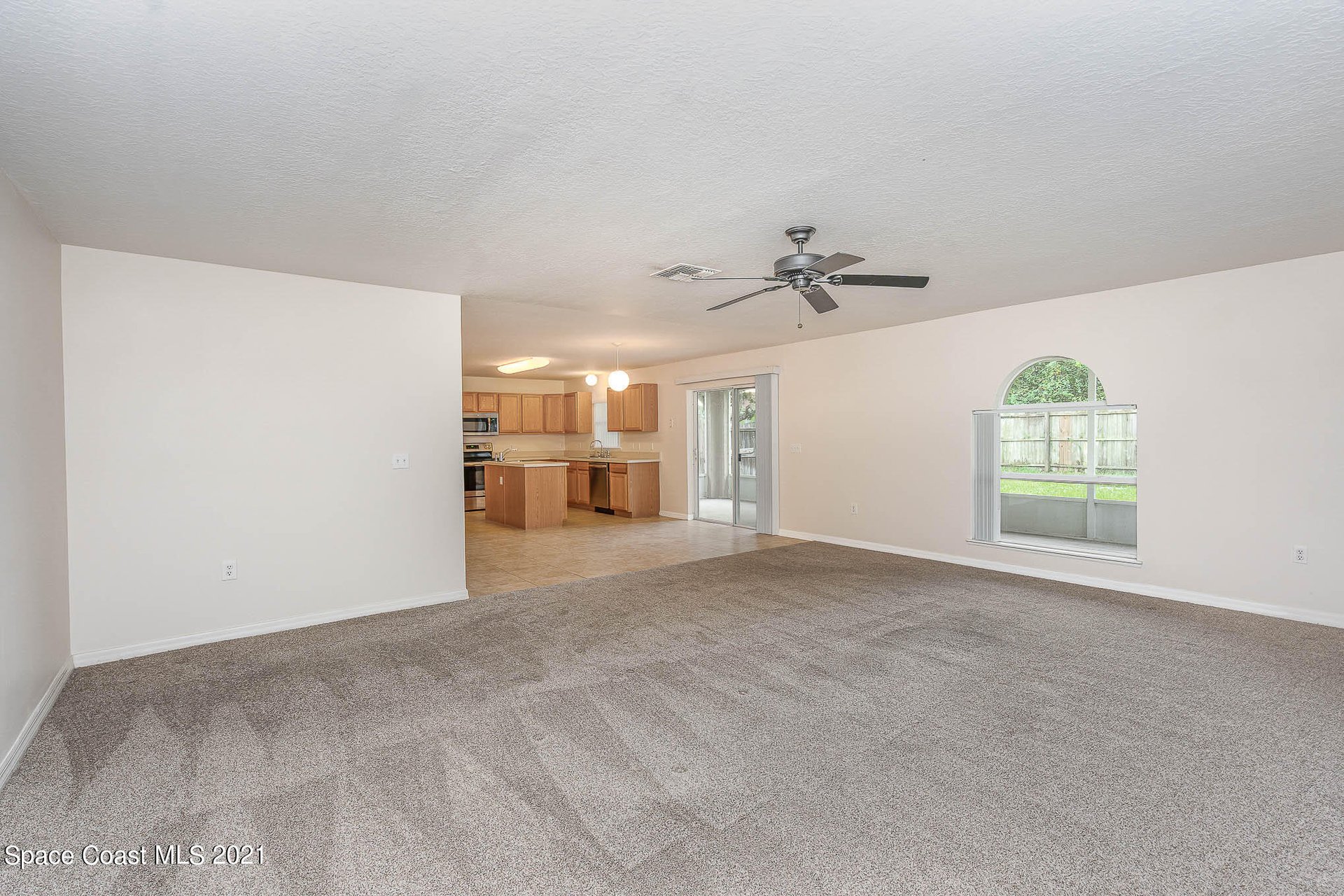 3073 Chica Cir