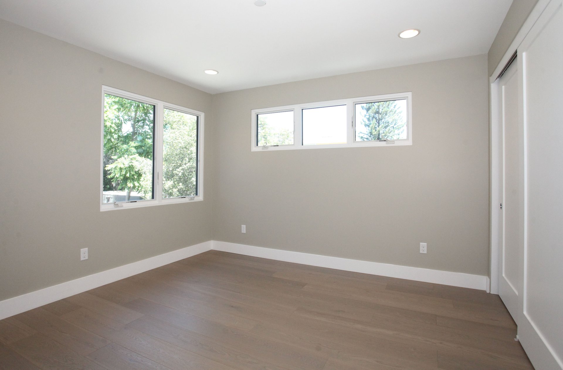 145 Hawthorne