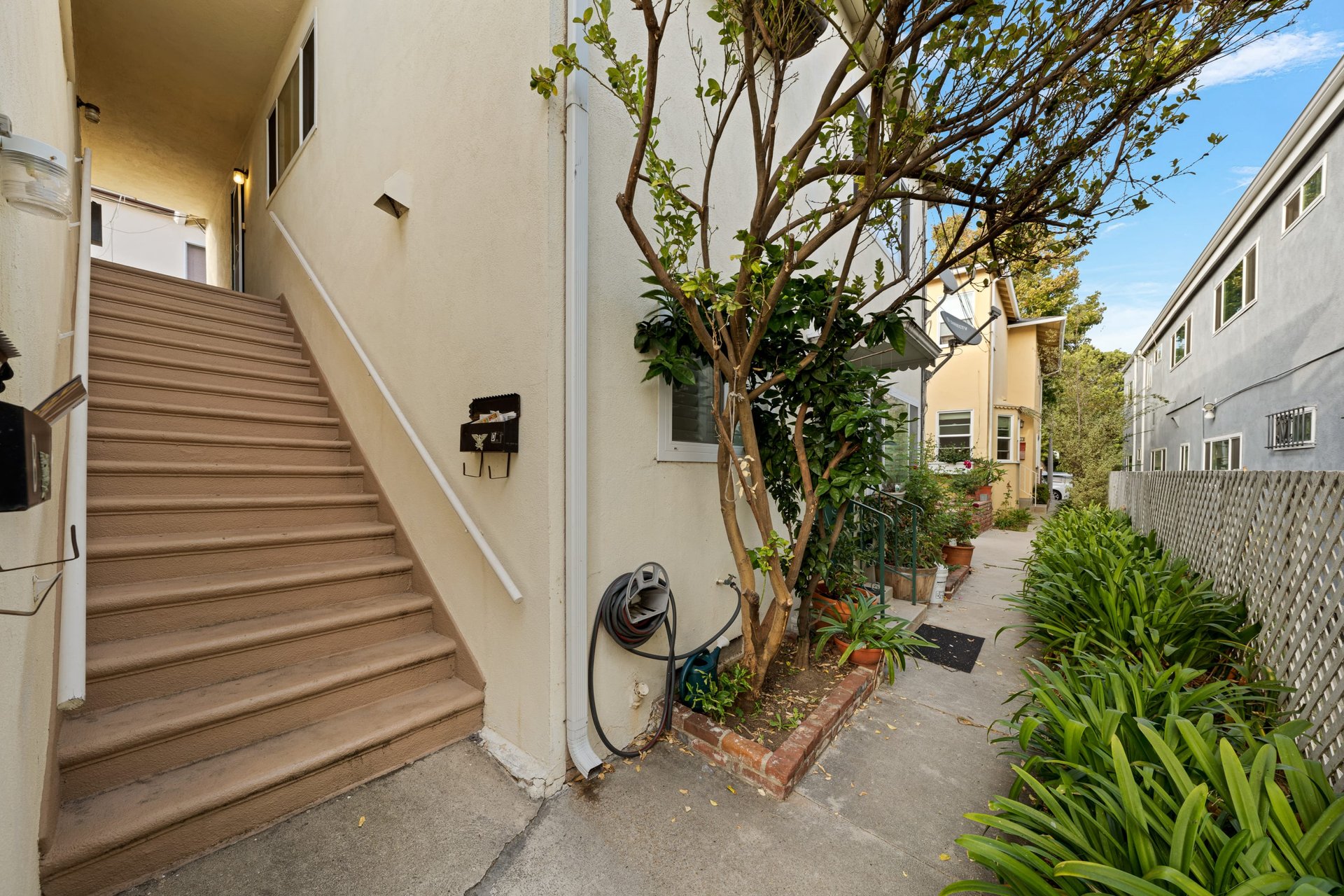 1120 23rd St #D, Mid-City