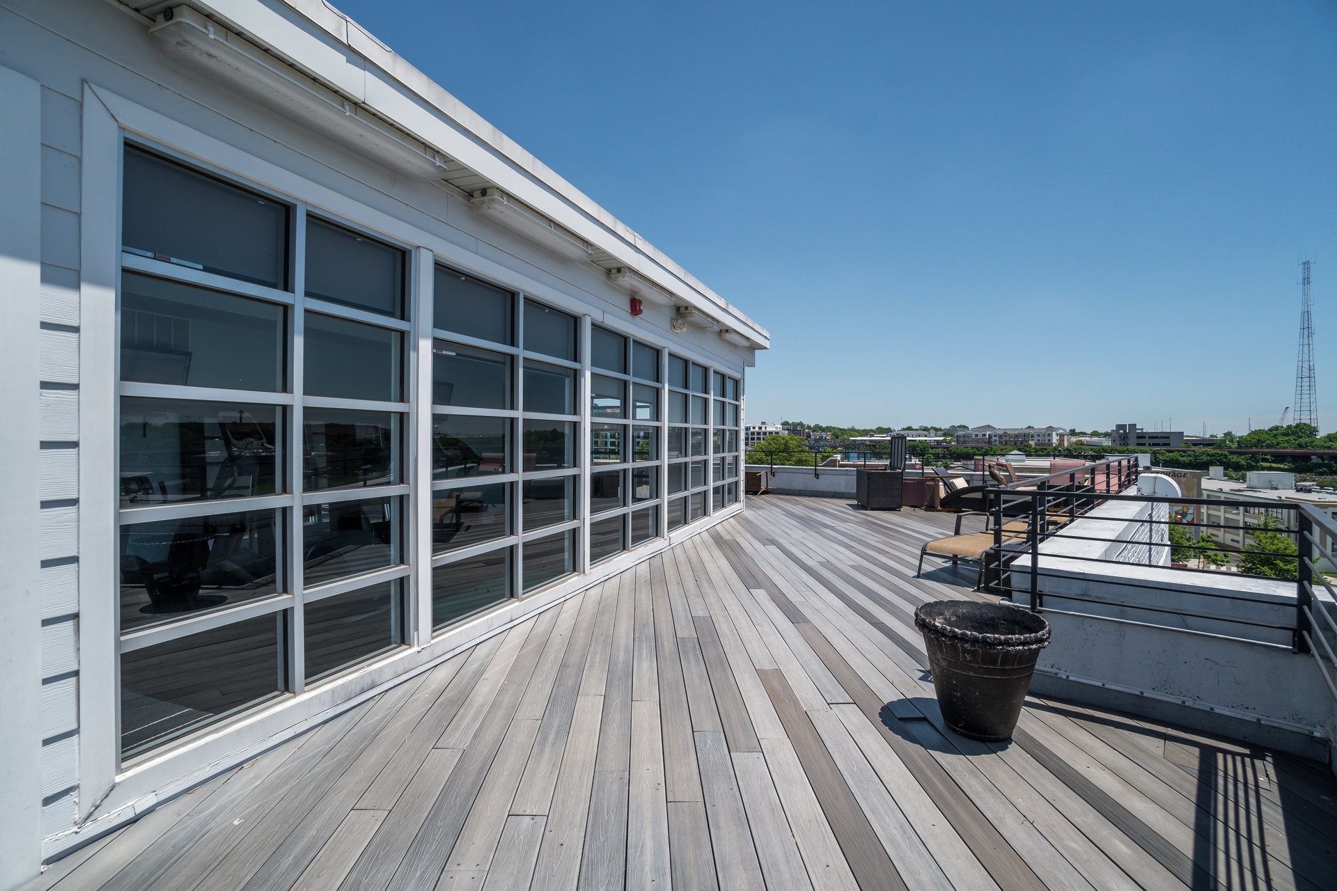 329 Rhode Island Ave NE #301
