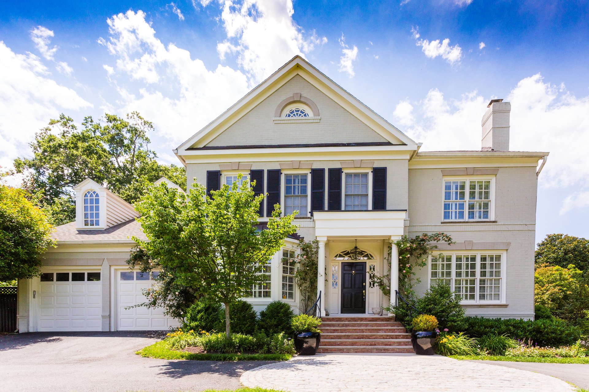 303 Charles Alexander Ct