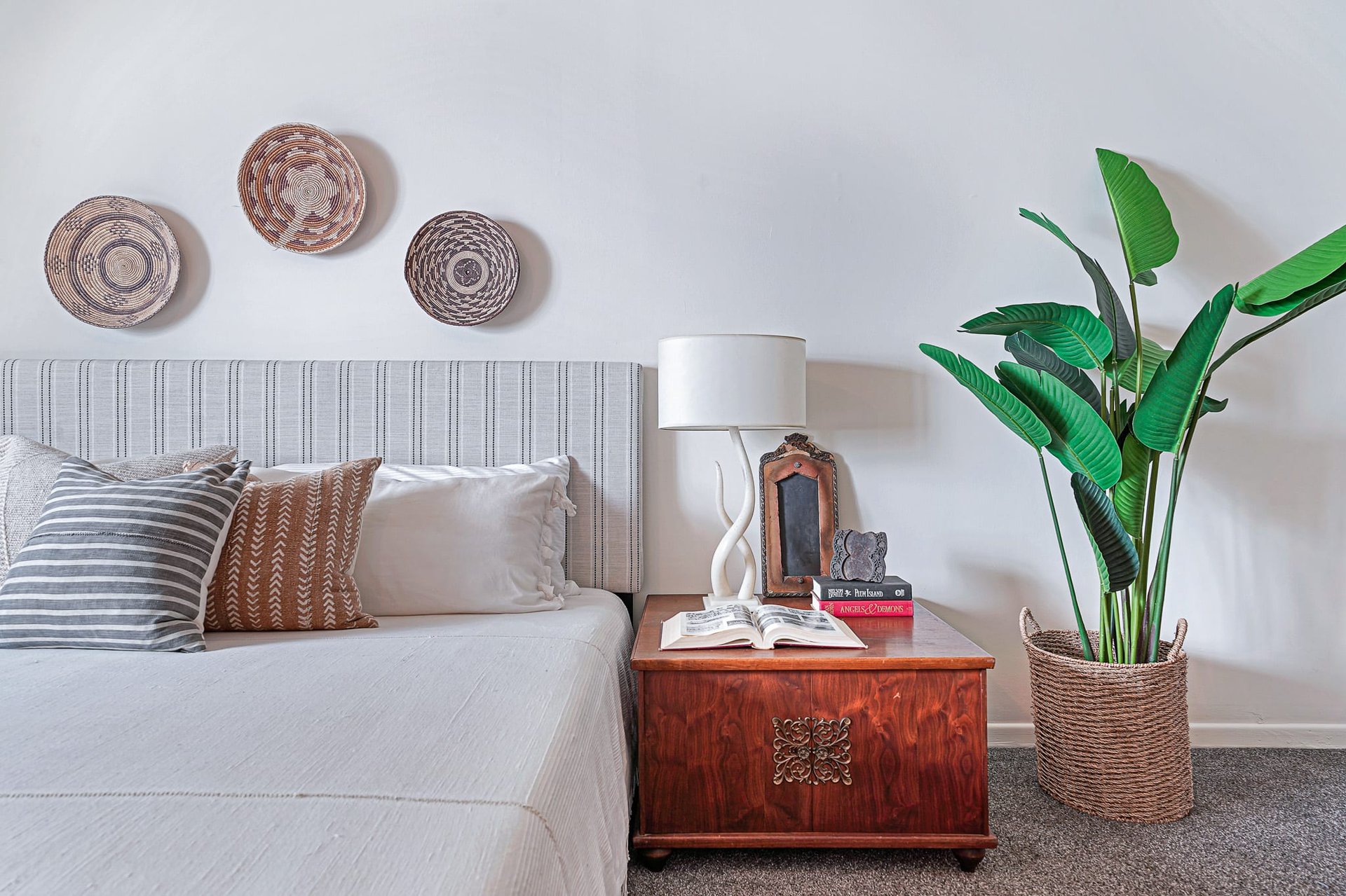 Light & Bright Modern Country English Home - Perched on a knoll in coveted Longwood Highlands.
