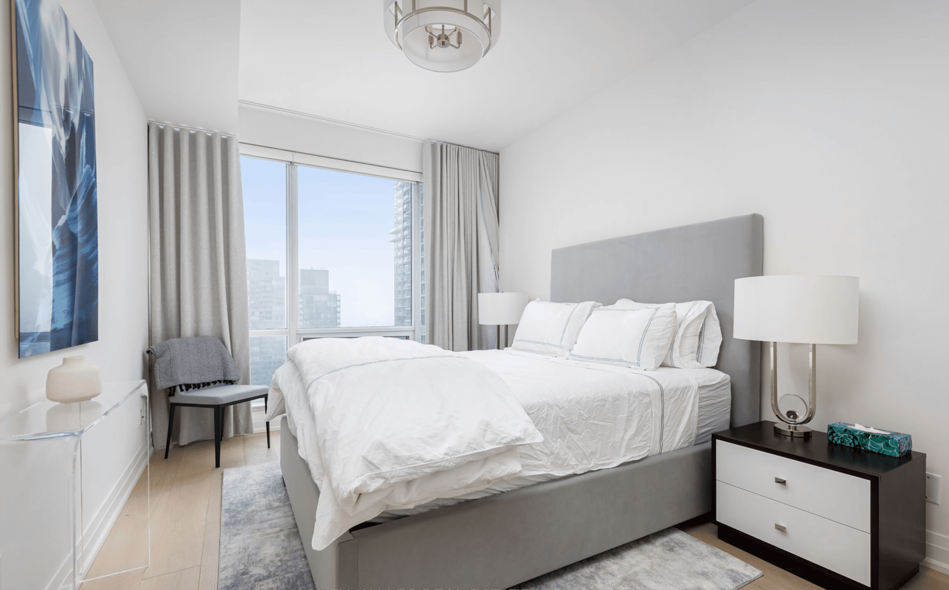 #3102 - 80 JOHN ST