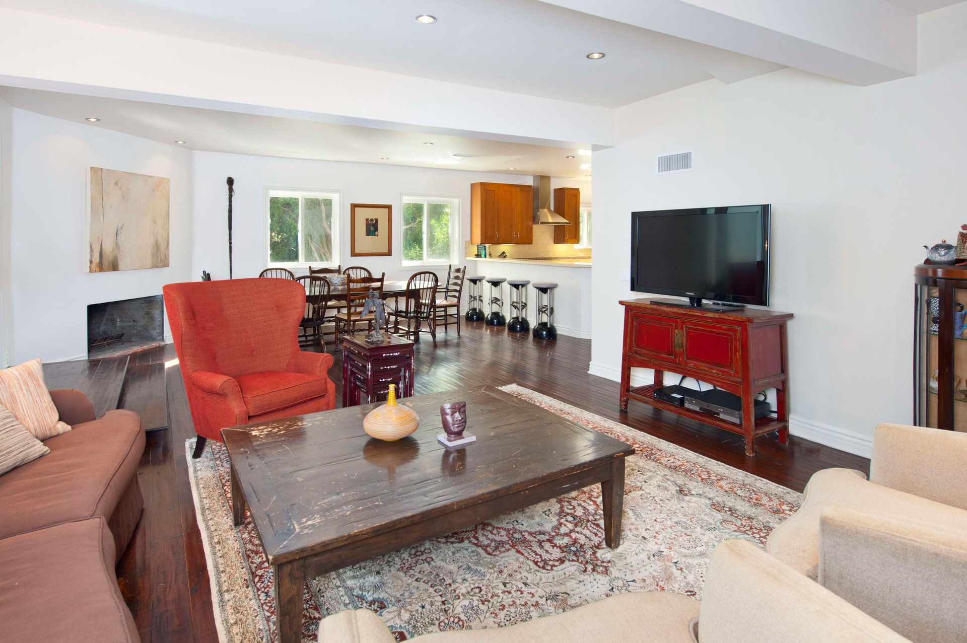 511 W. Rustic Rd
