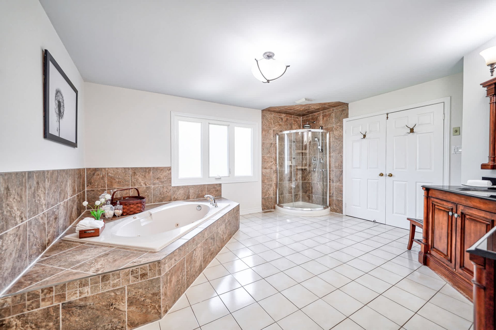 1173 Bowman Dr