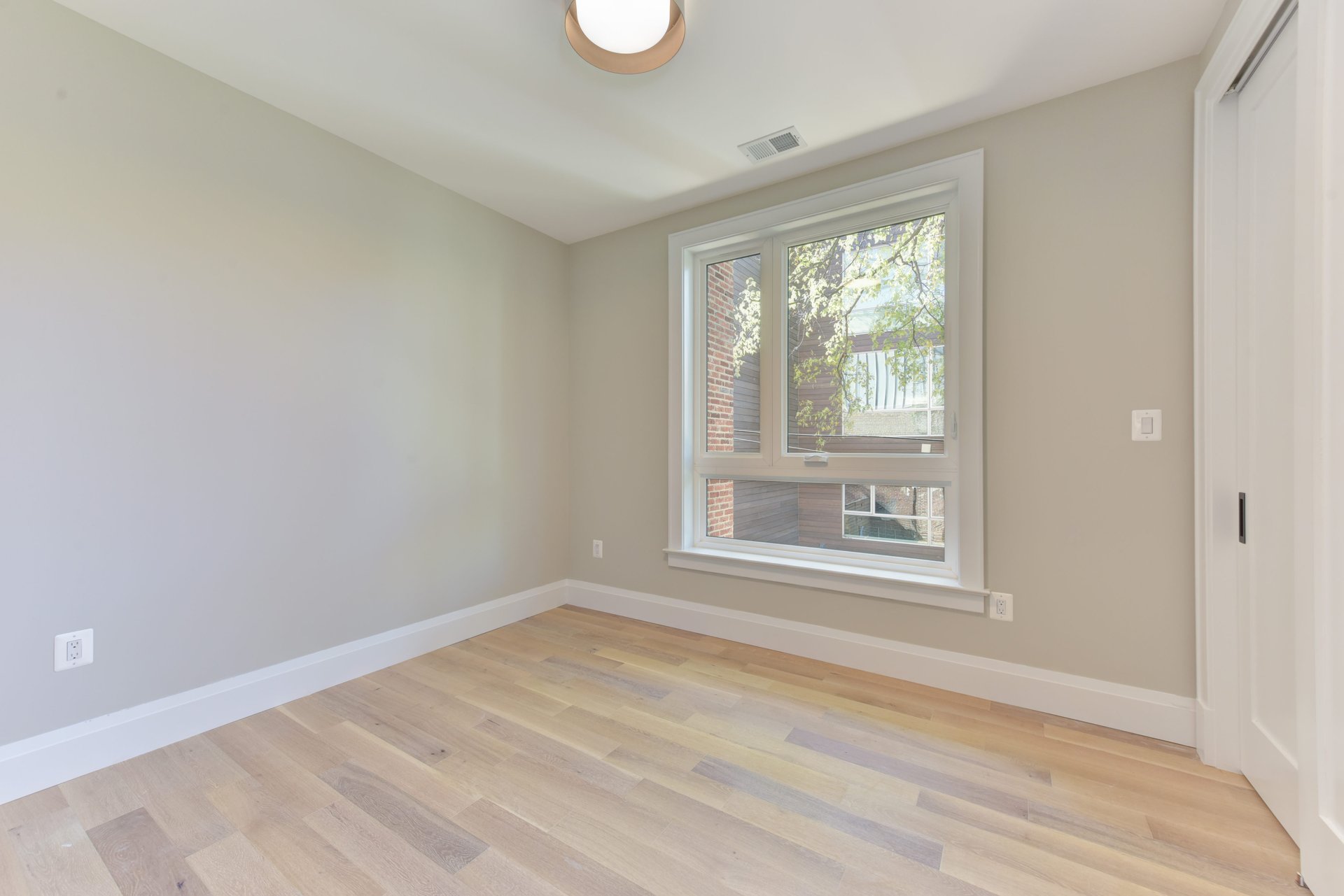311 P St NW, #2