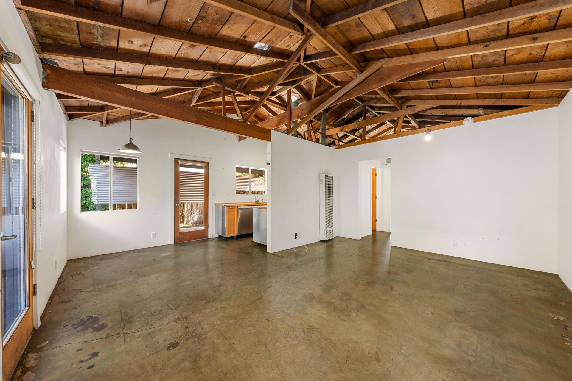 614 Brooks Ave, Venice