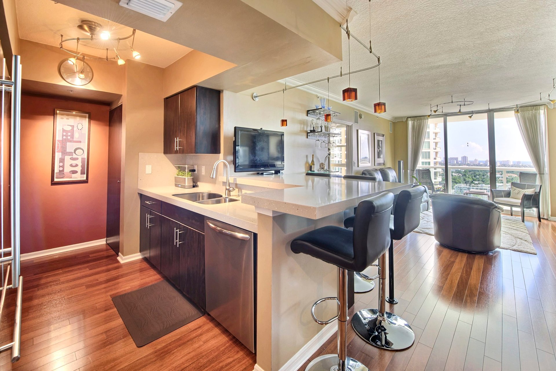 347 N New River Dr Unit: 2102