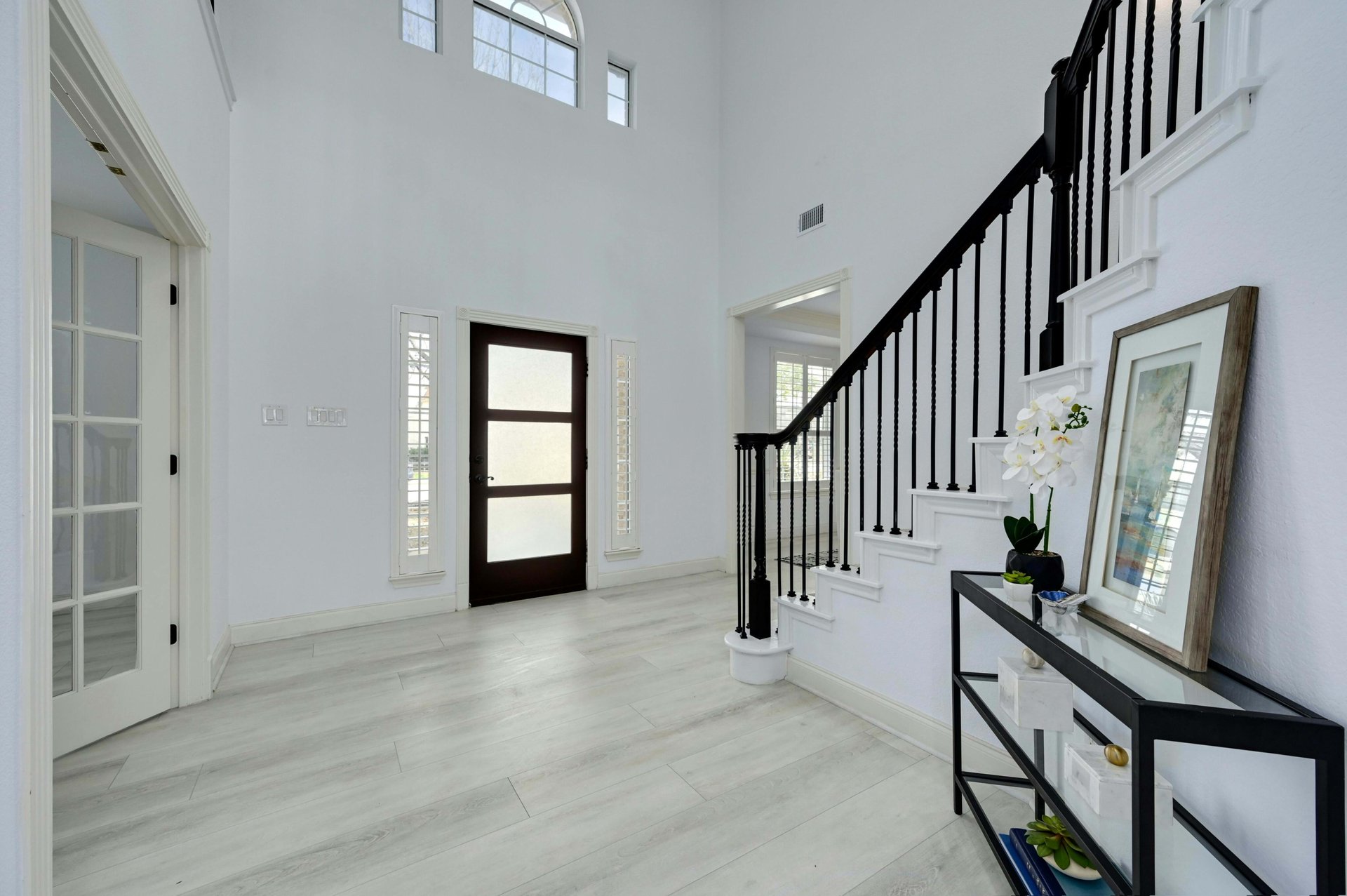 12305 Carlsbad Drive