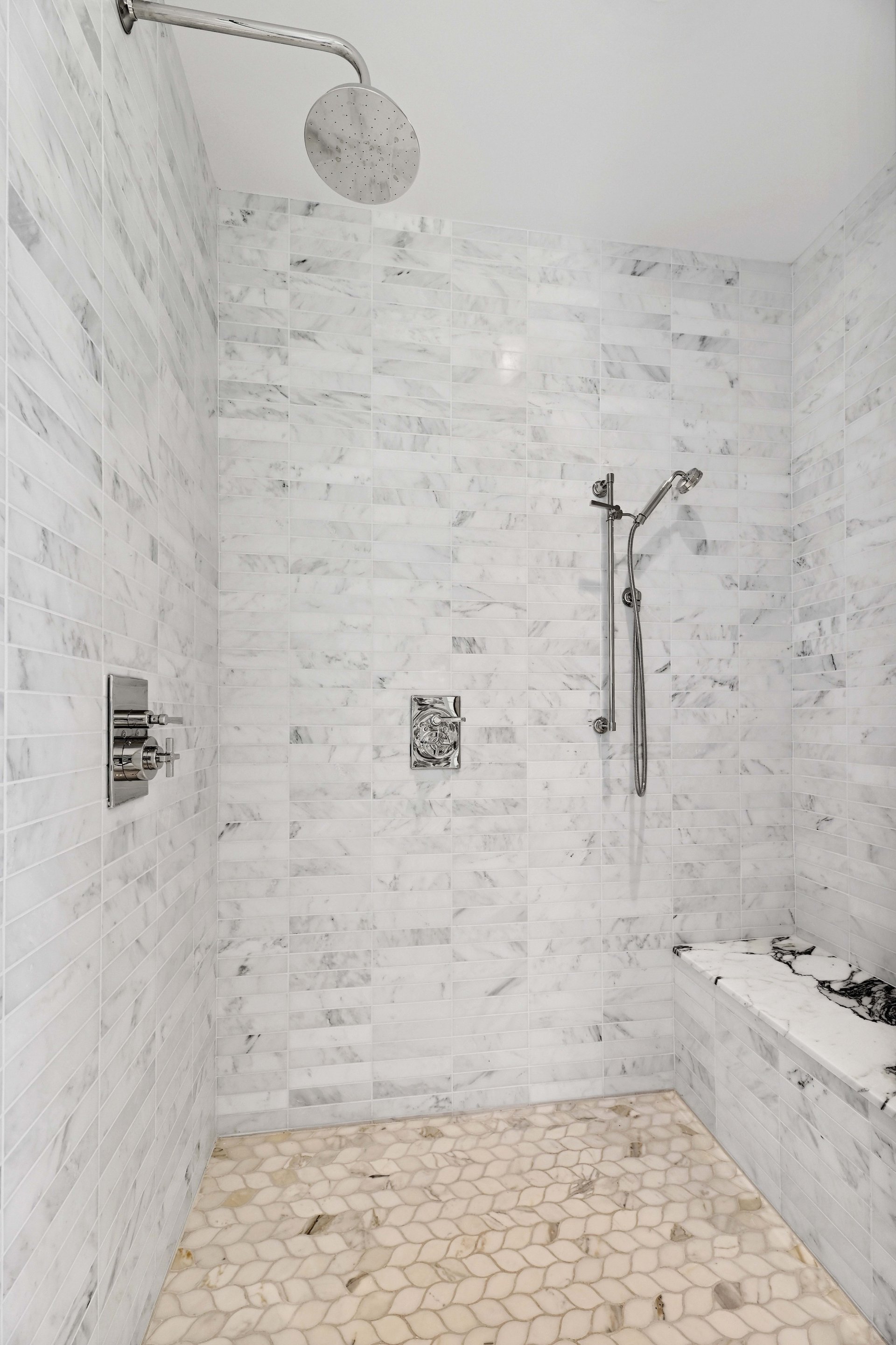 200 Congress Ave #44J