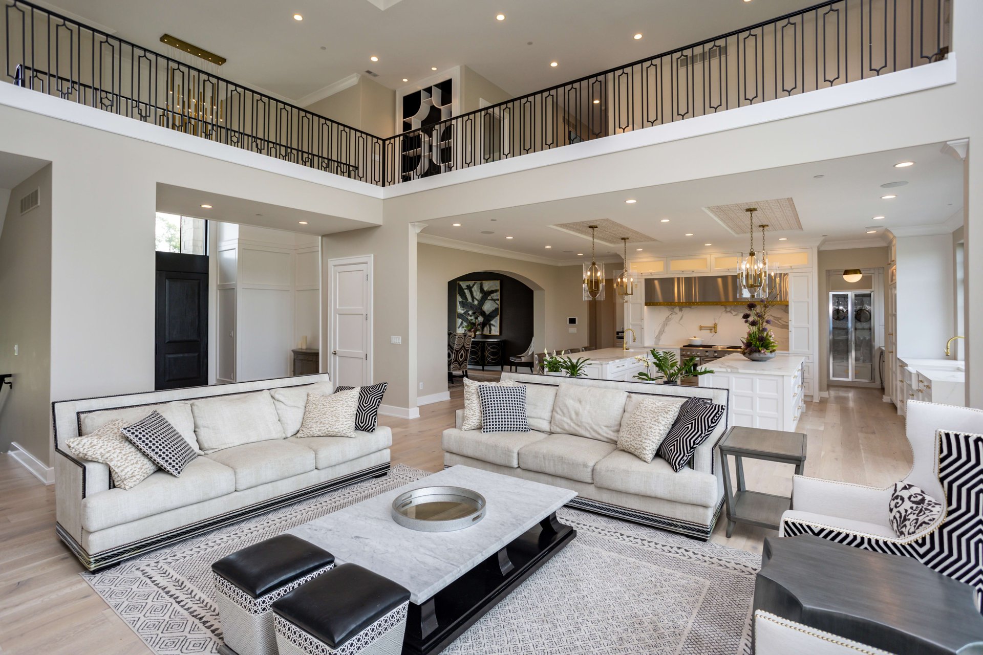 7280 Eldorado Point