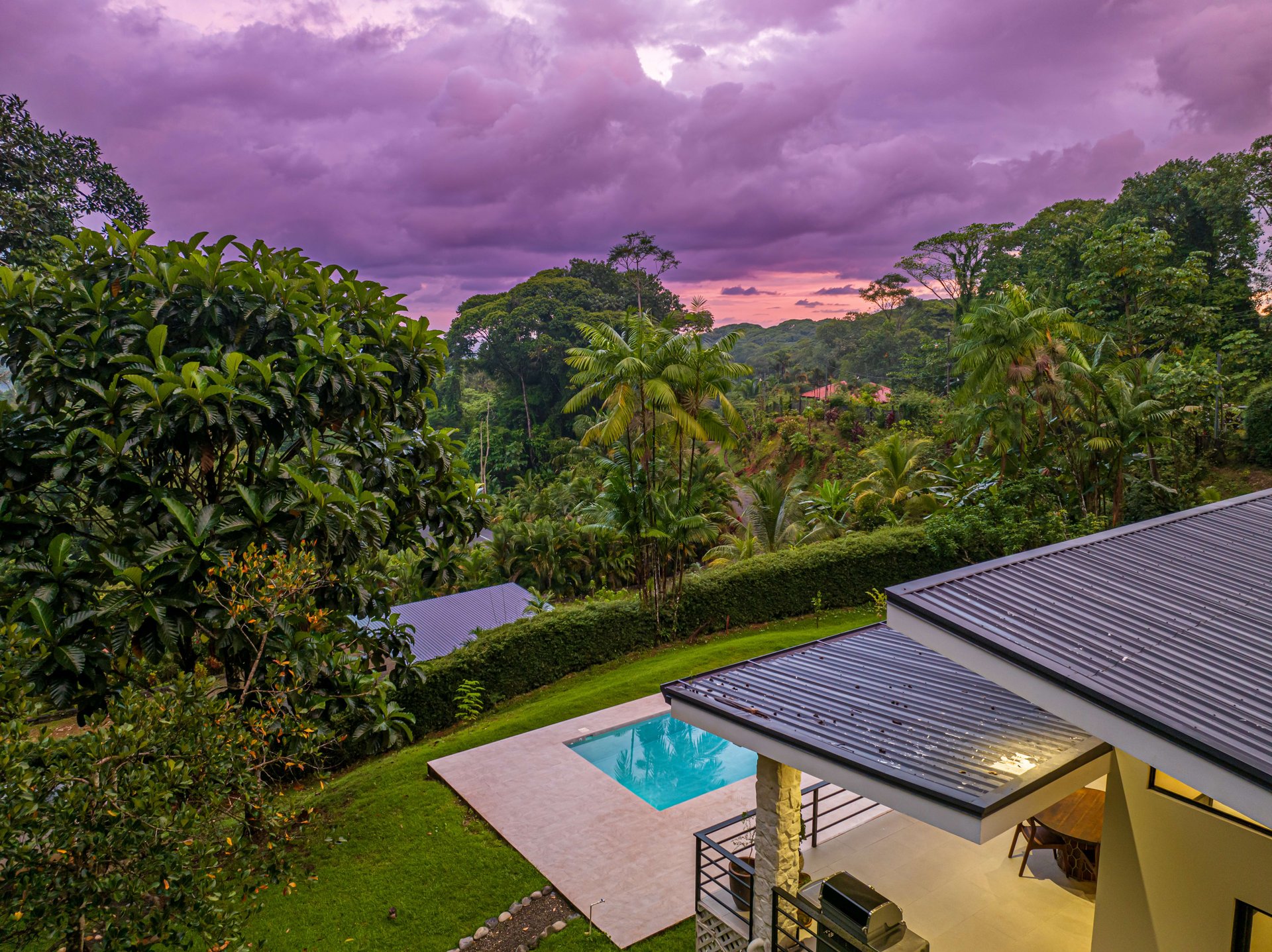 MOVE-IN READY OCEAN VIEW HOME IN CINCO VENTANAS WITH MAJESTIC RIVER ACCESS