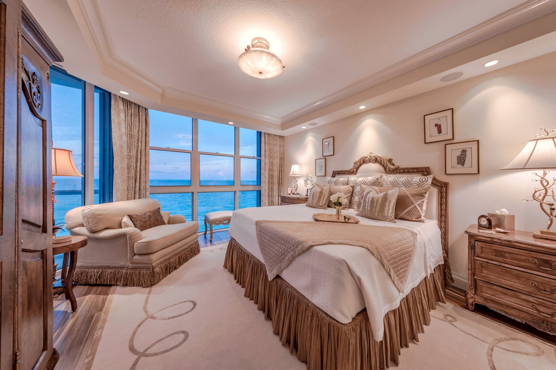 6001 N Ocean Dr Unit: 901