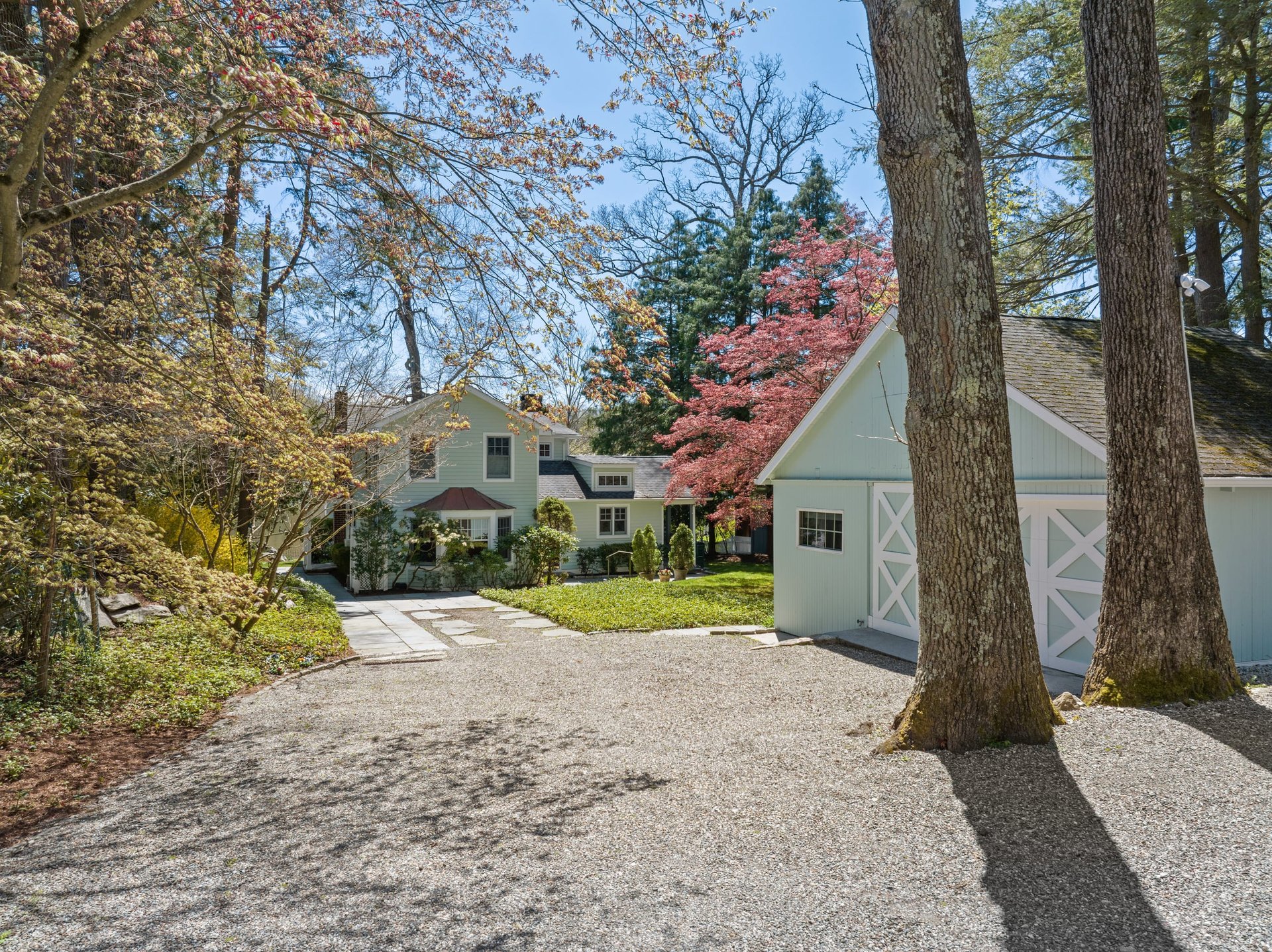 28 Cove Road
