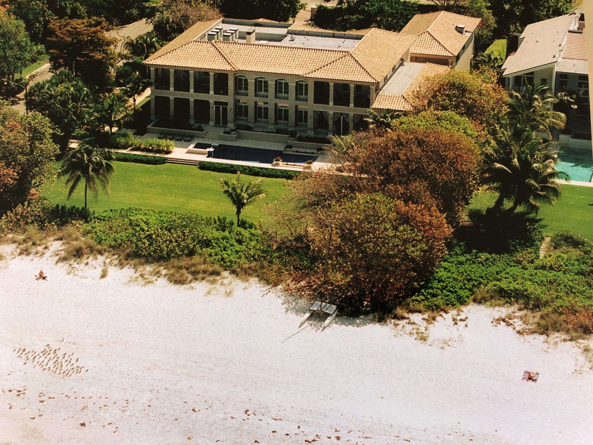 2 Gulf Shore Blvd South