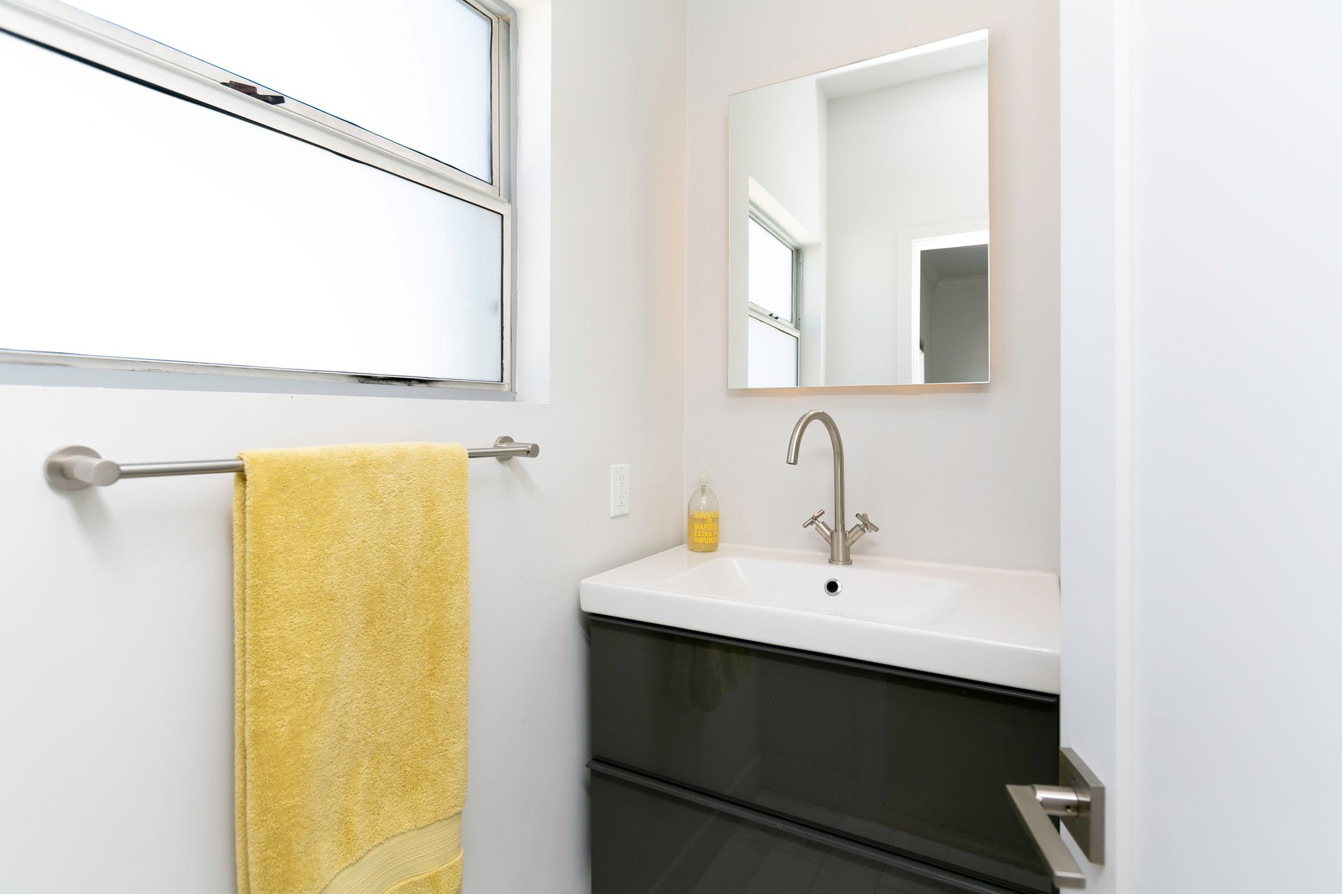 Renovated Townhome in Beverly Grove