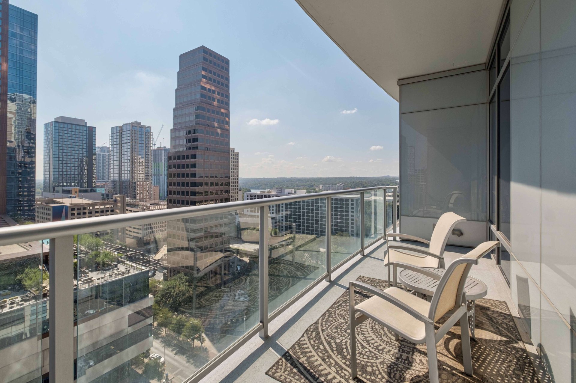 200 Congress Ave #15B