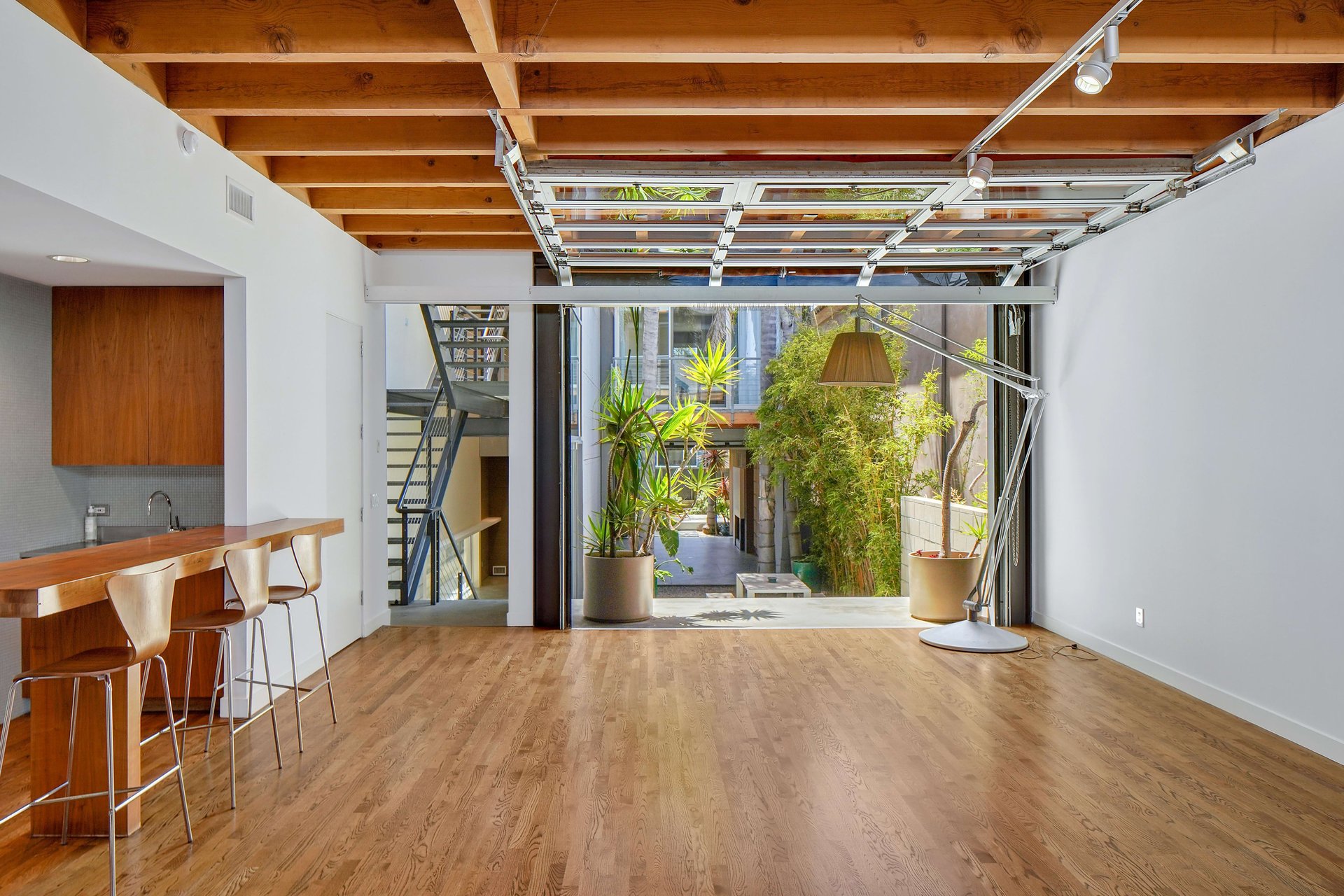 35 Sunset Ave