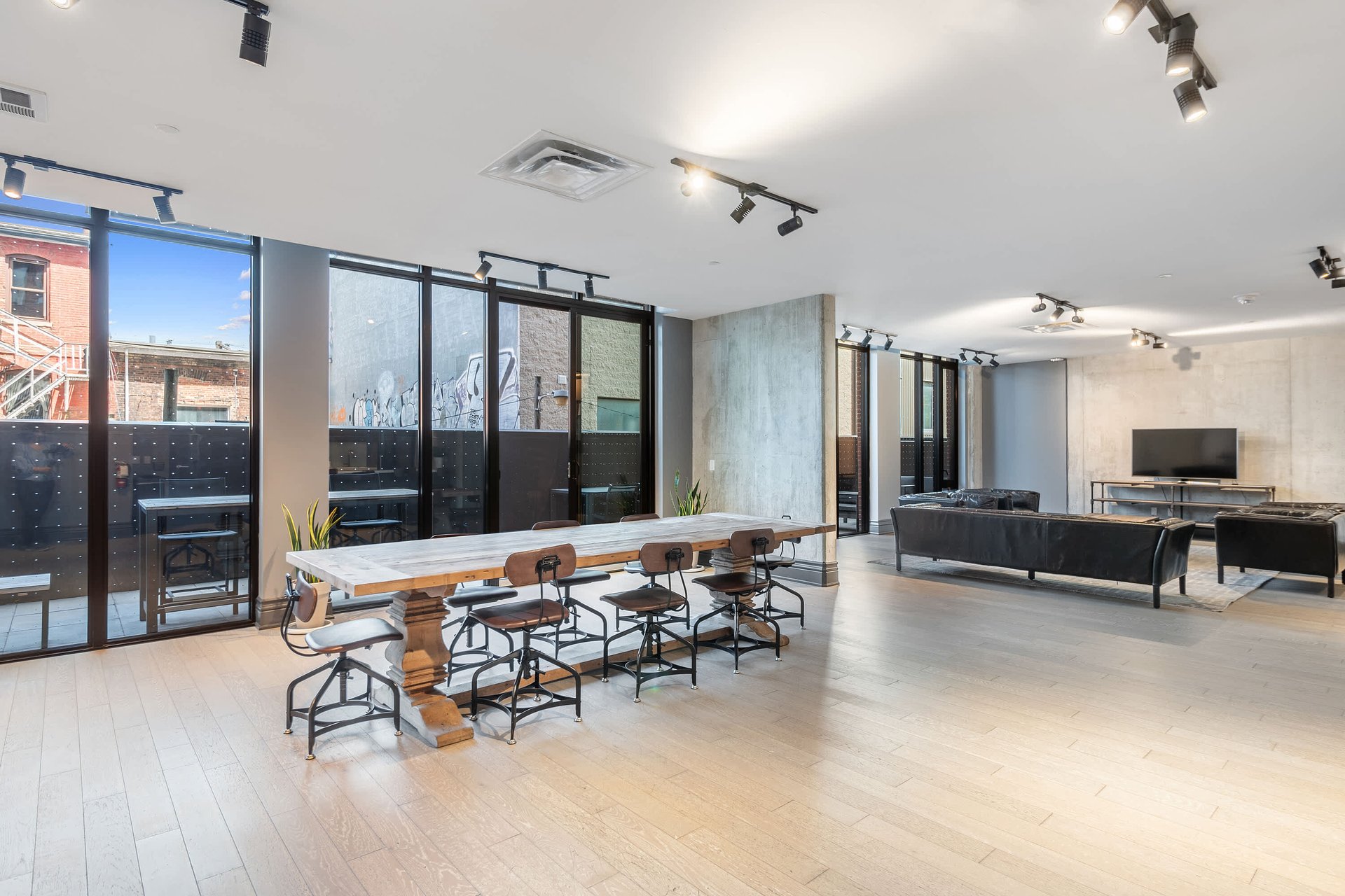 608 Richmond Street West #Ph01