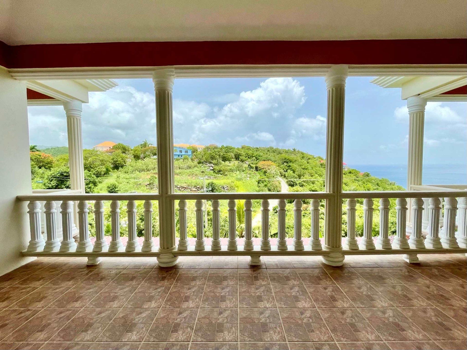 584 Little Bay 4 Bedroom Home