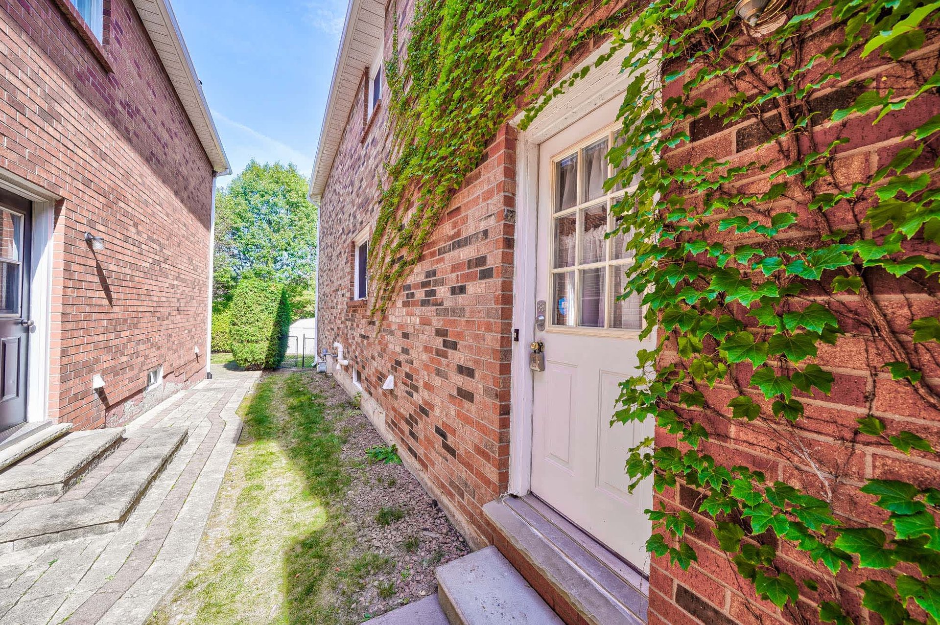 1173 Bowman Dr