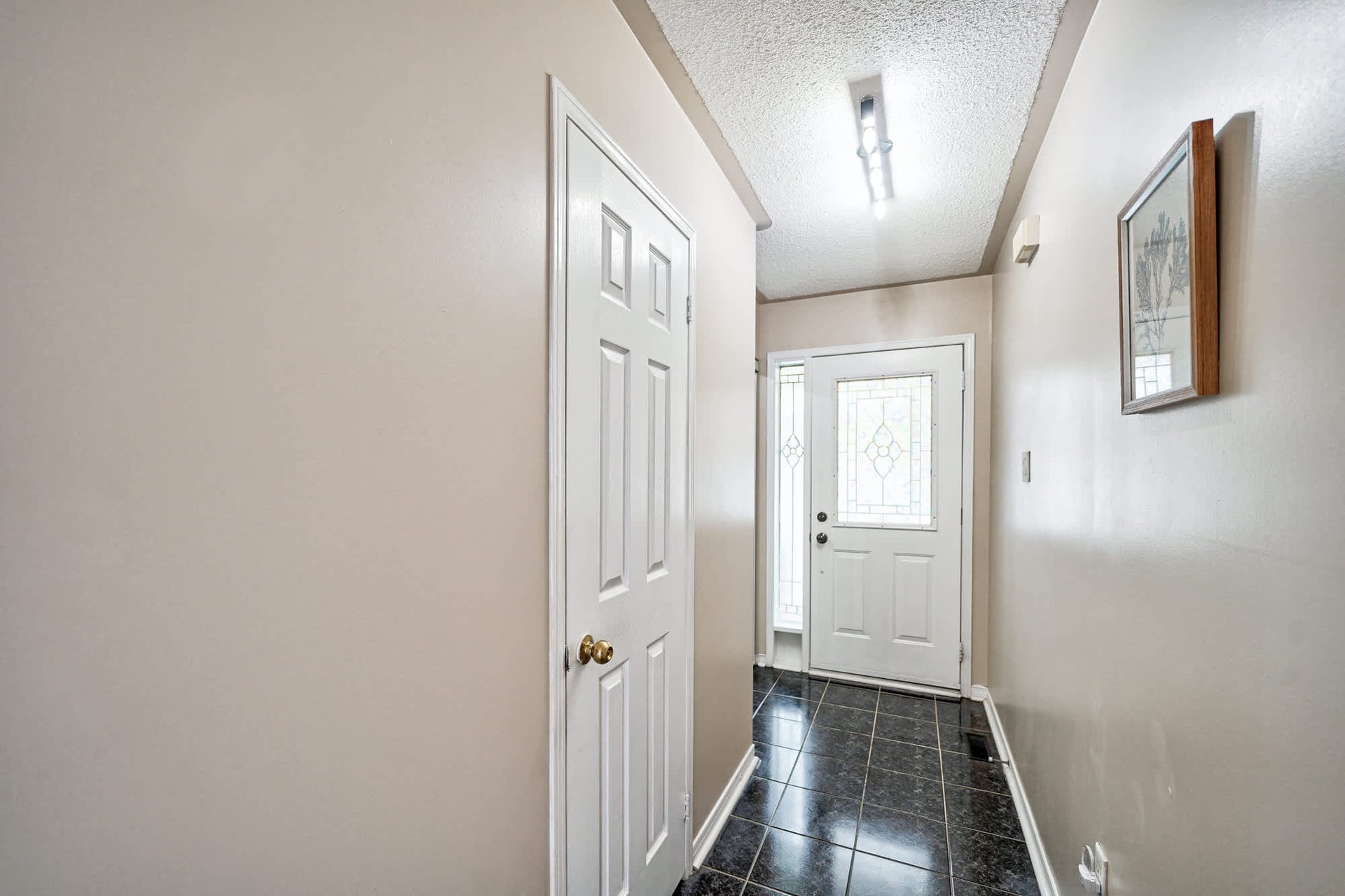 6980 Dunnview Crt