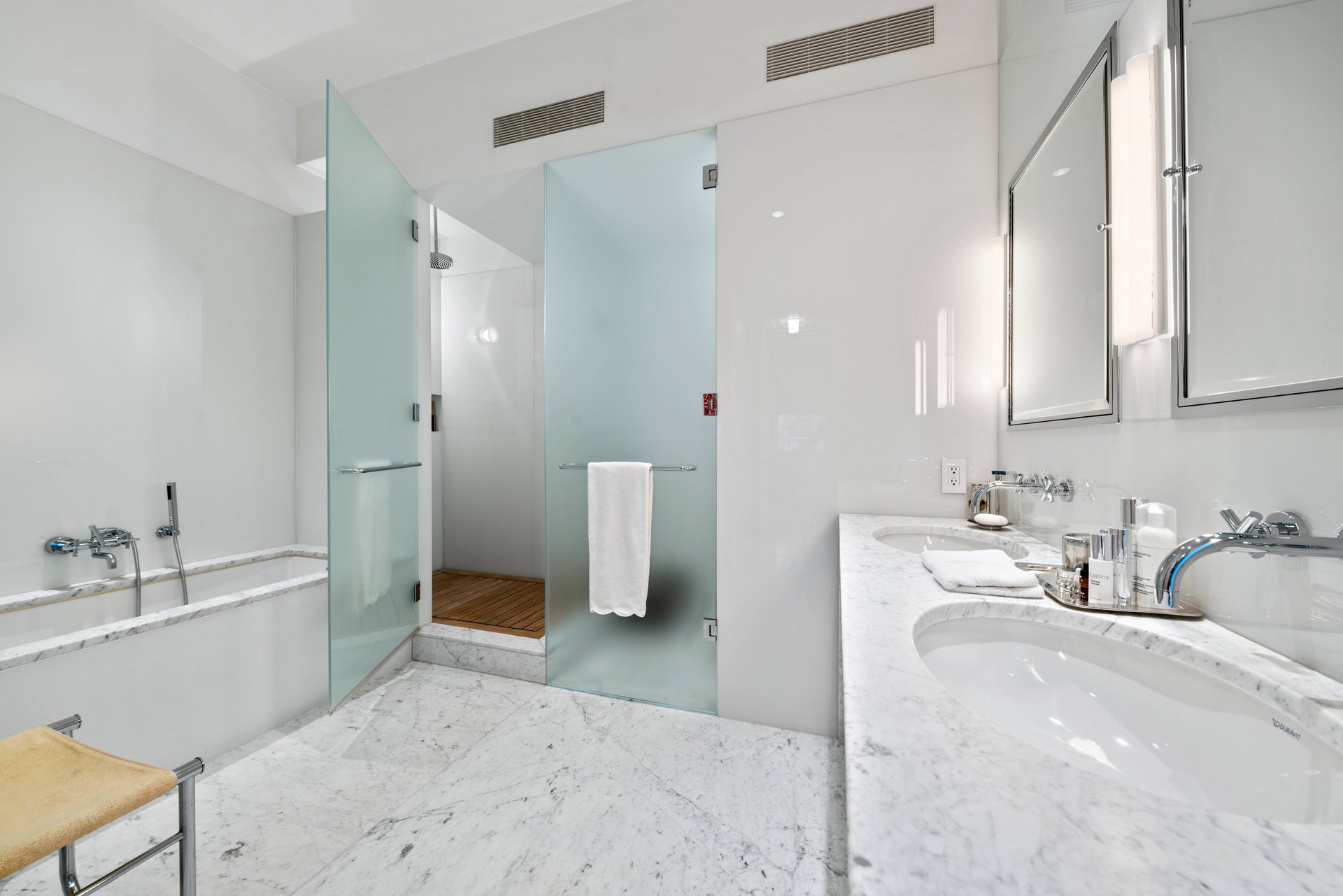 105 EAST 29TH ST, PENTHOUSE