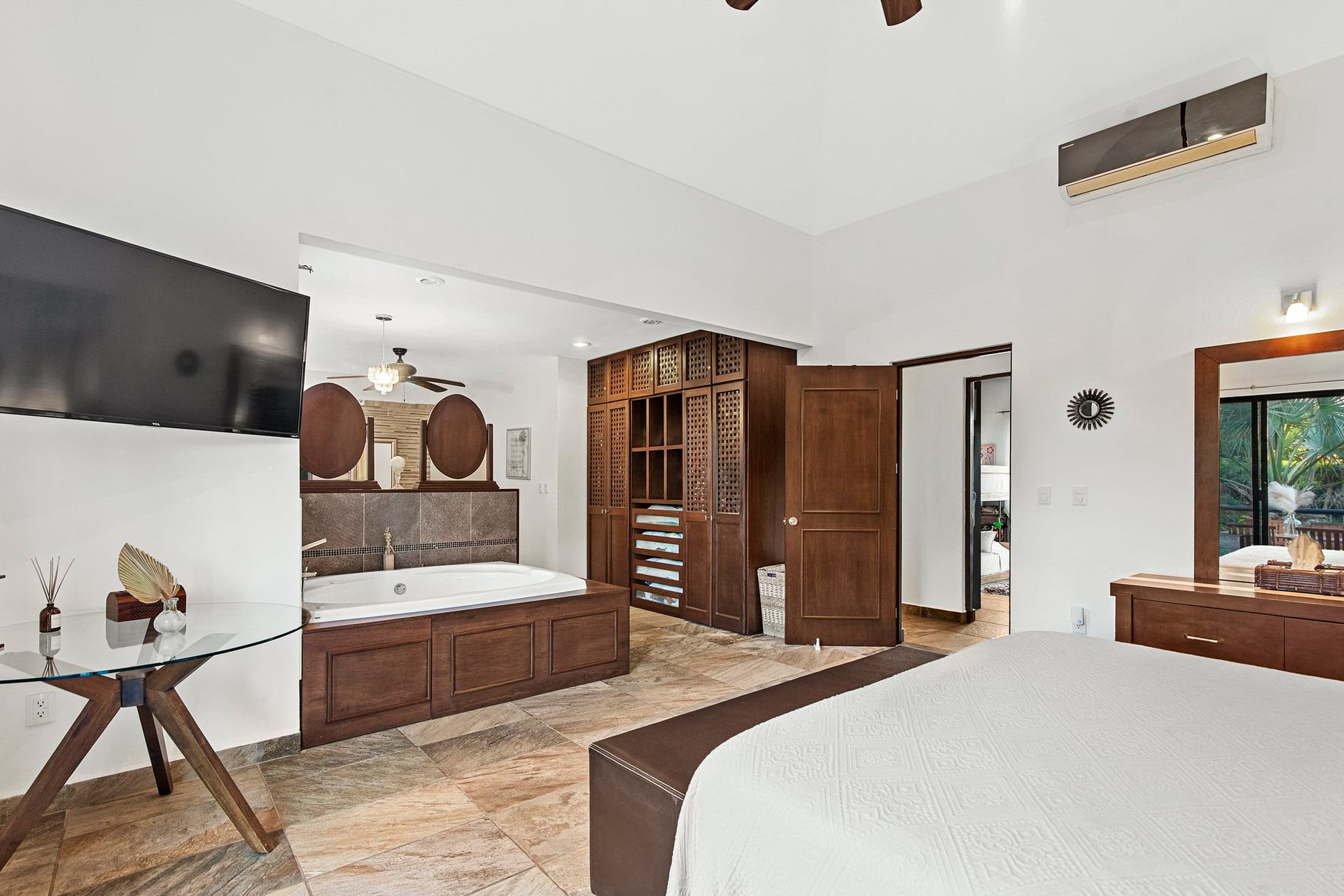  Puerto Aventuras modern 4 bedroom Villa for Sale