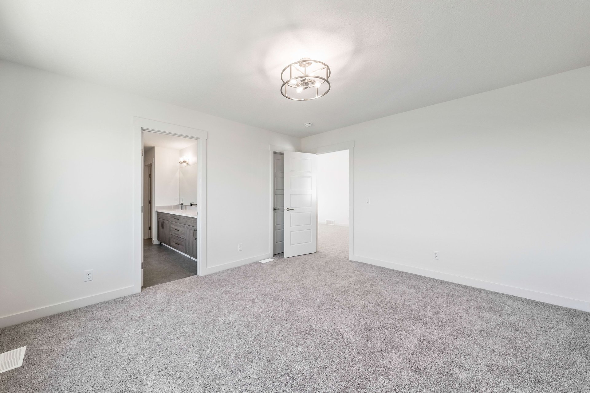 35 Birch Glen