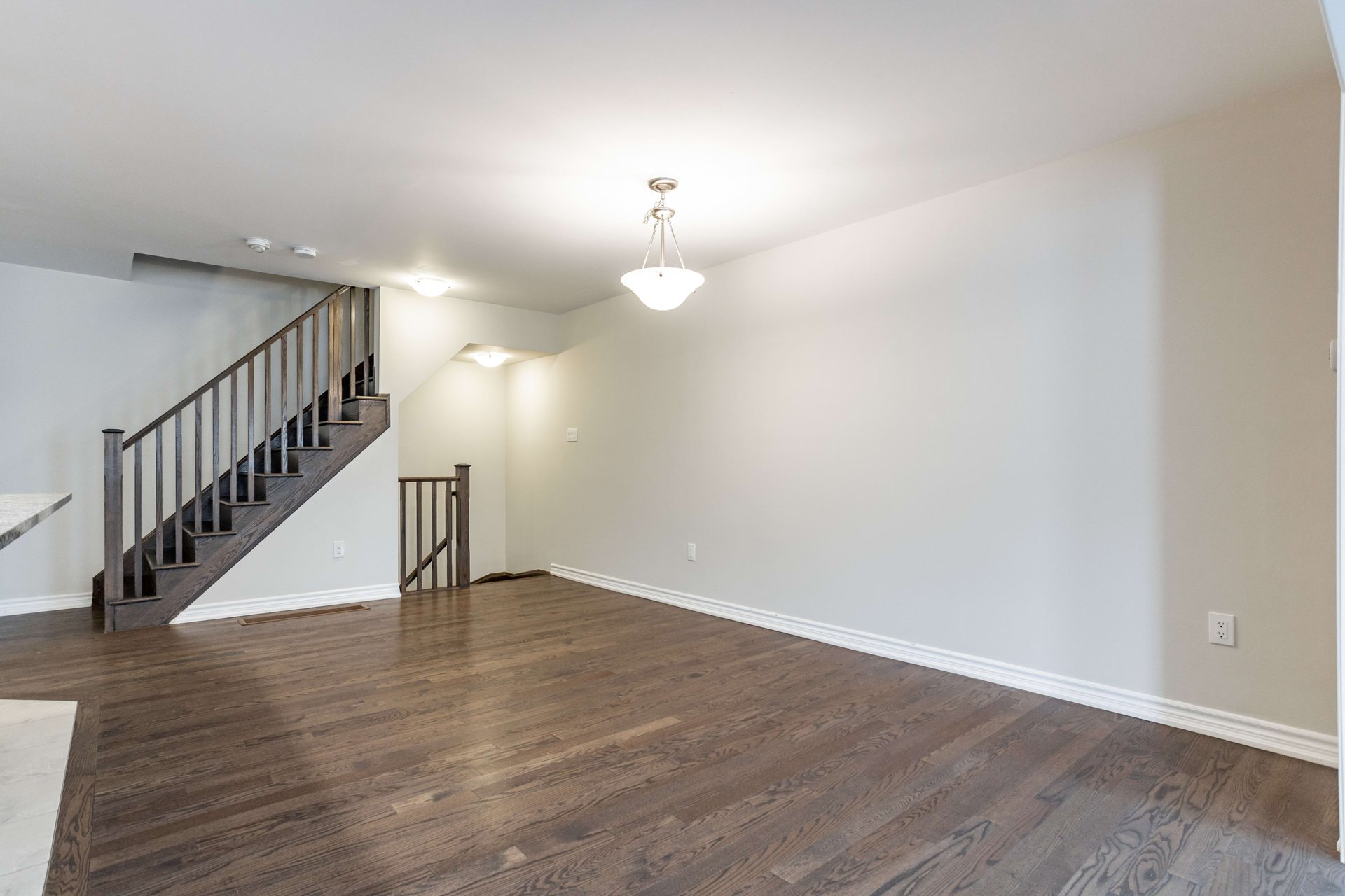 Townhome in Desirable Preserve Community!