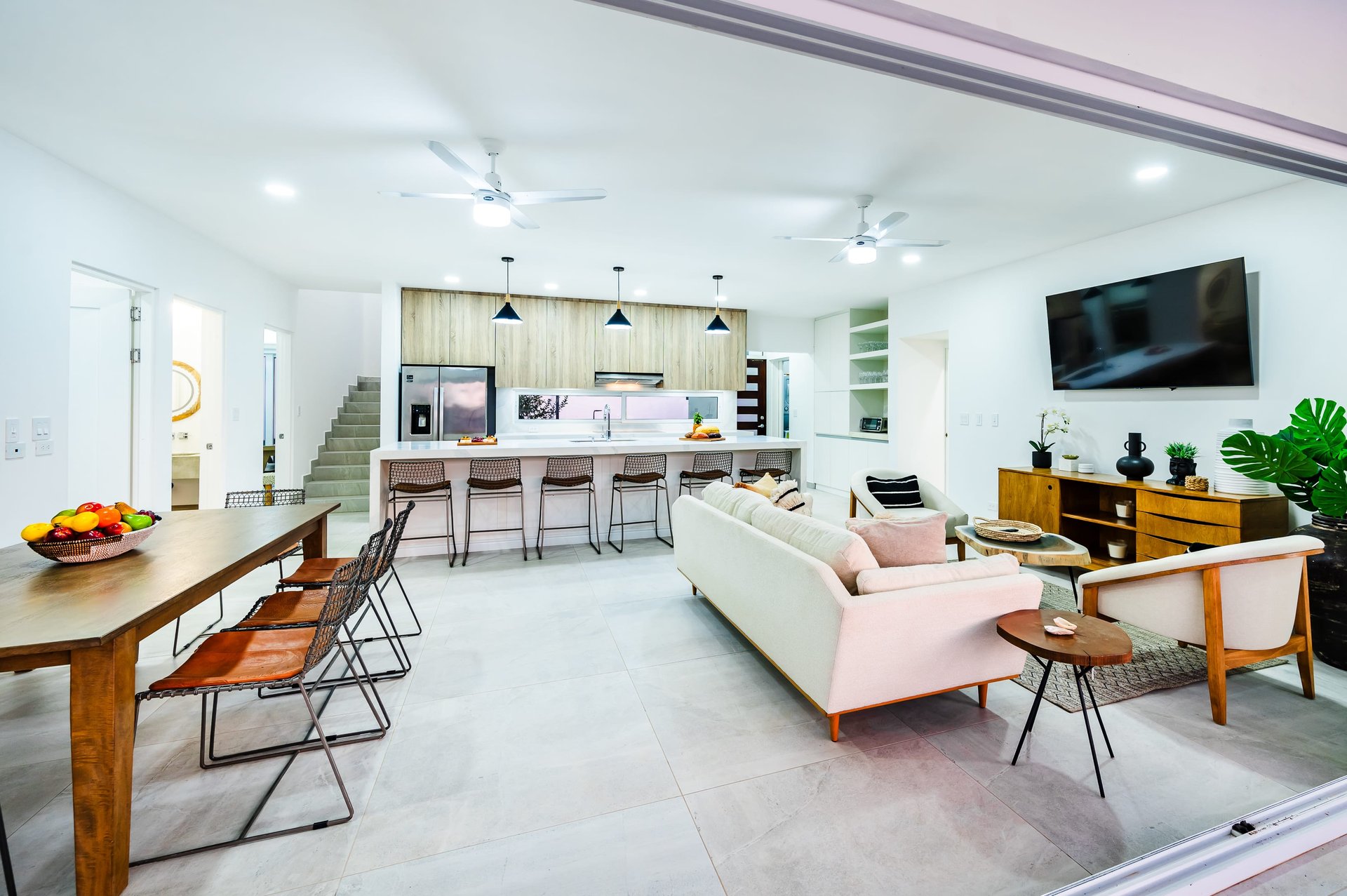 The Enclave | Ultra-Modern 2, 3, 5 Bedroom Villas Located Minutes From the Beach!