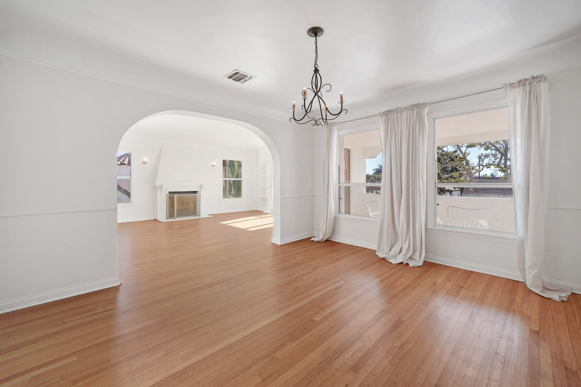 Exquisite Spanish Revival Duplex in Picfair Village!