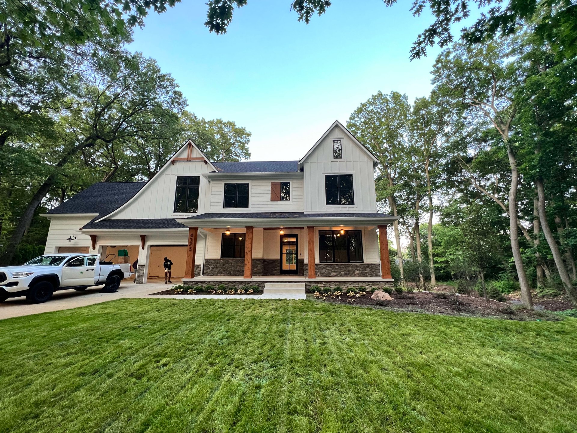 4375 DERRY ROAD