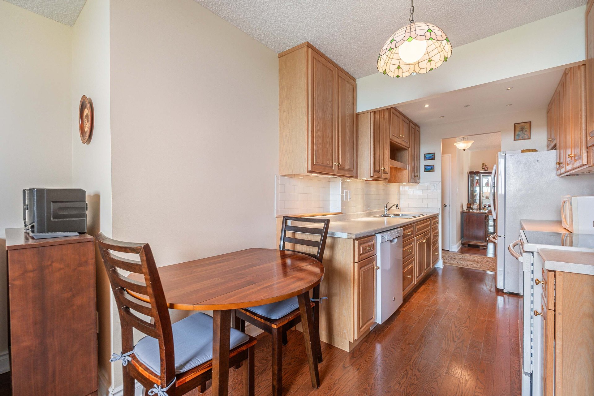 820 Burnhamthorpe Road #702