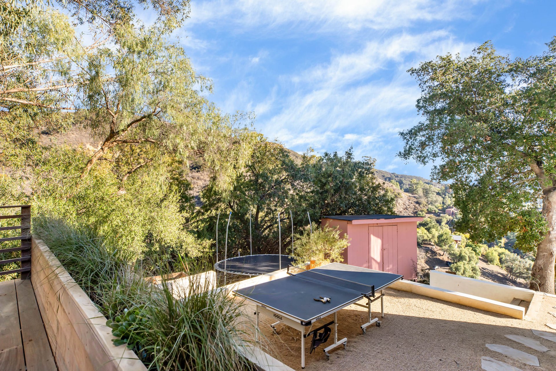 22878 Portage Circle Dr