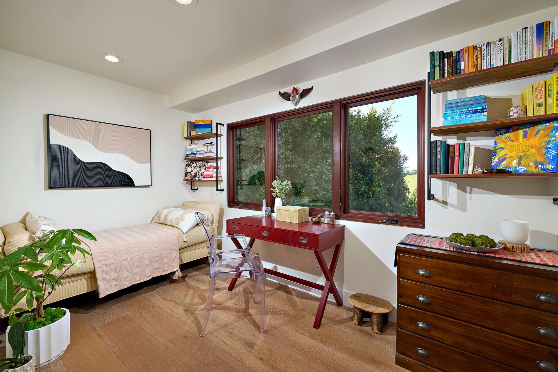MODERN LIVING IN THE HEART OF THE COVENANT