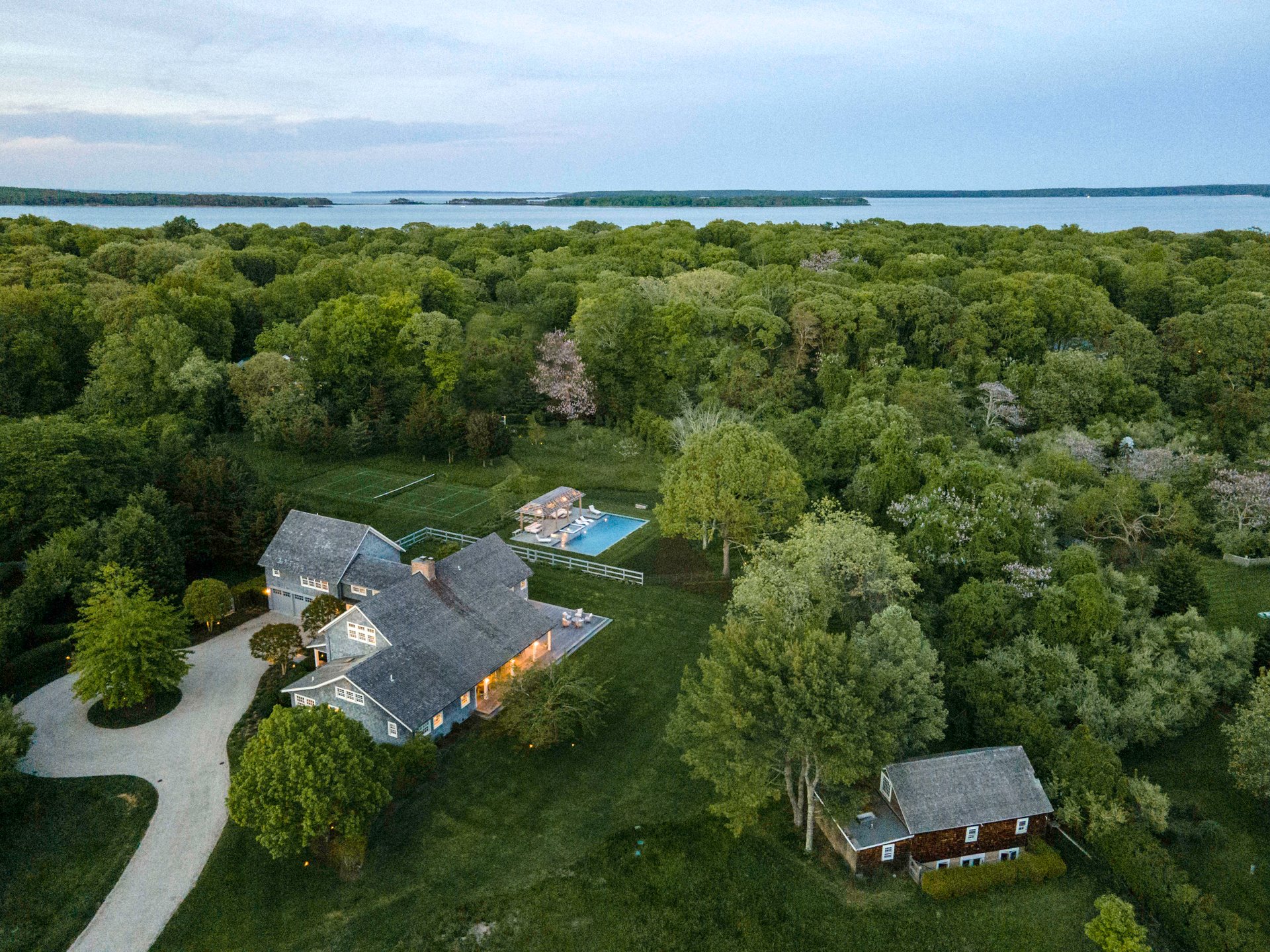 Upscale, Updated Sag Harbor Farmhouse in Waterfront Neighborhood