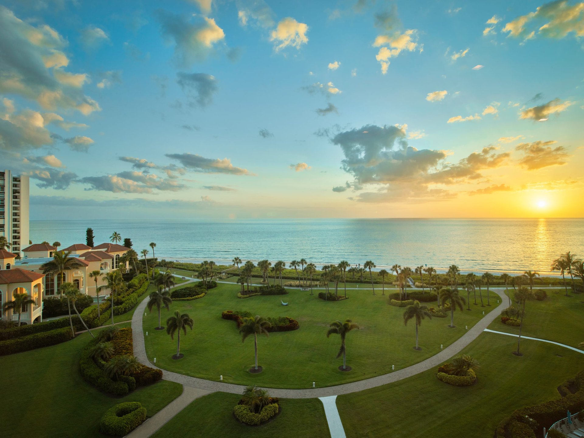 PARK SHORE