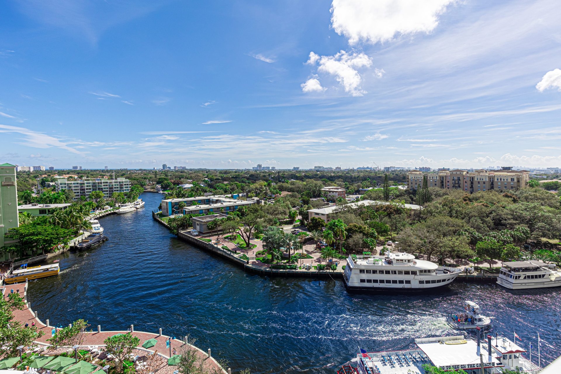 Las Olas Grand 1101